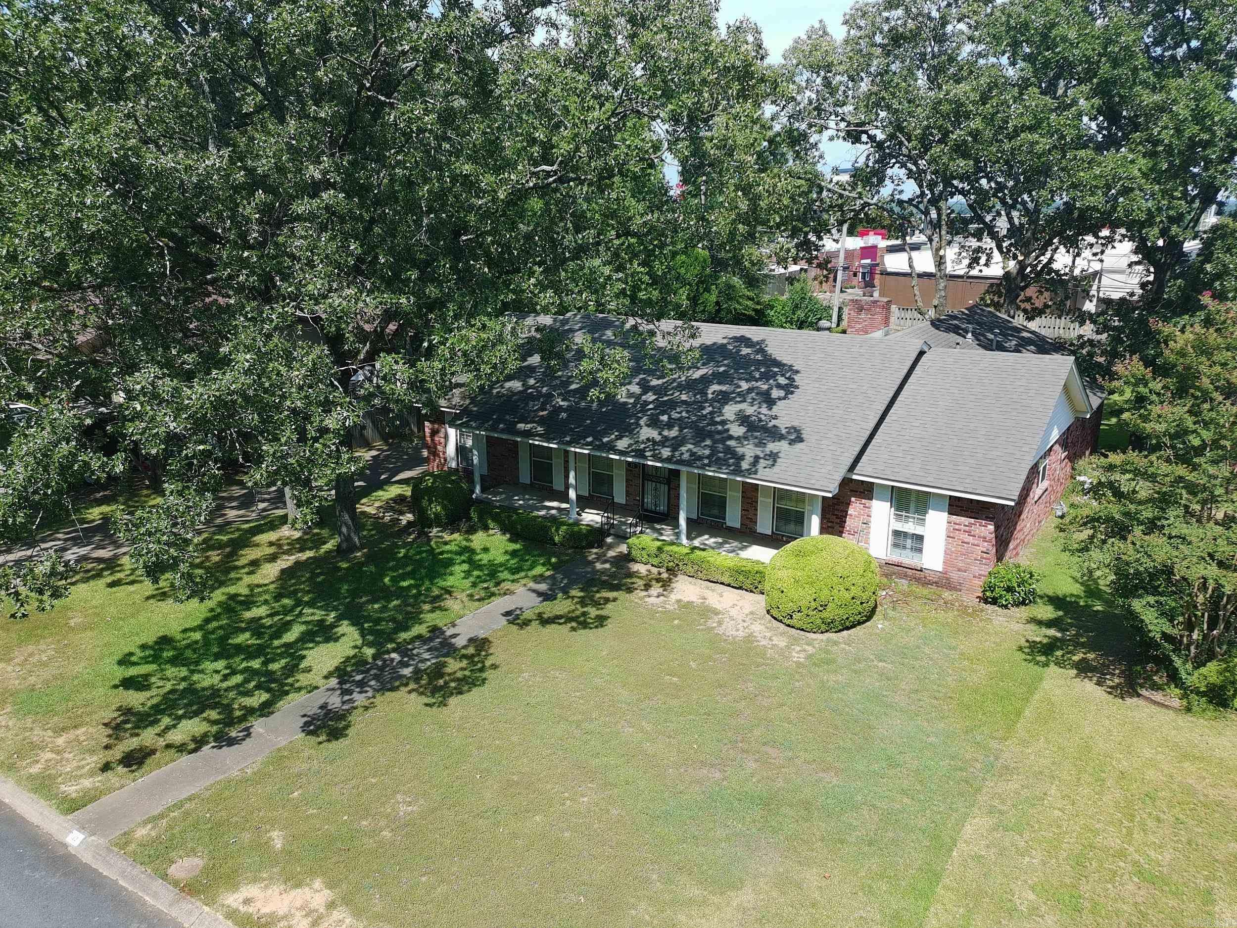 32 Desoto Circle