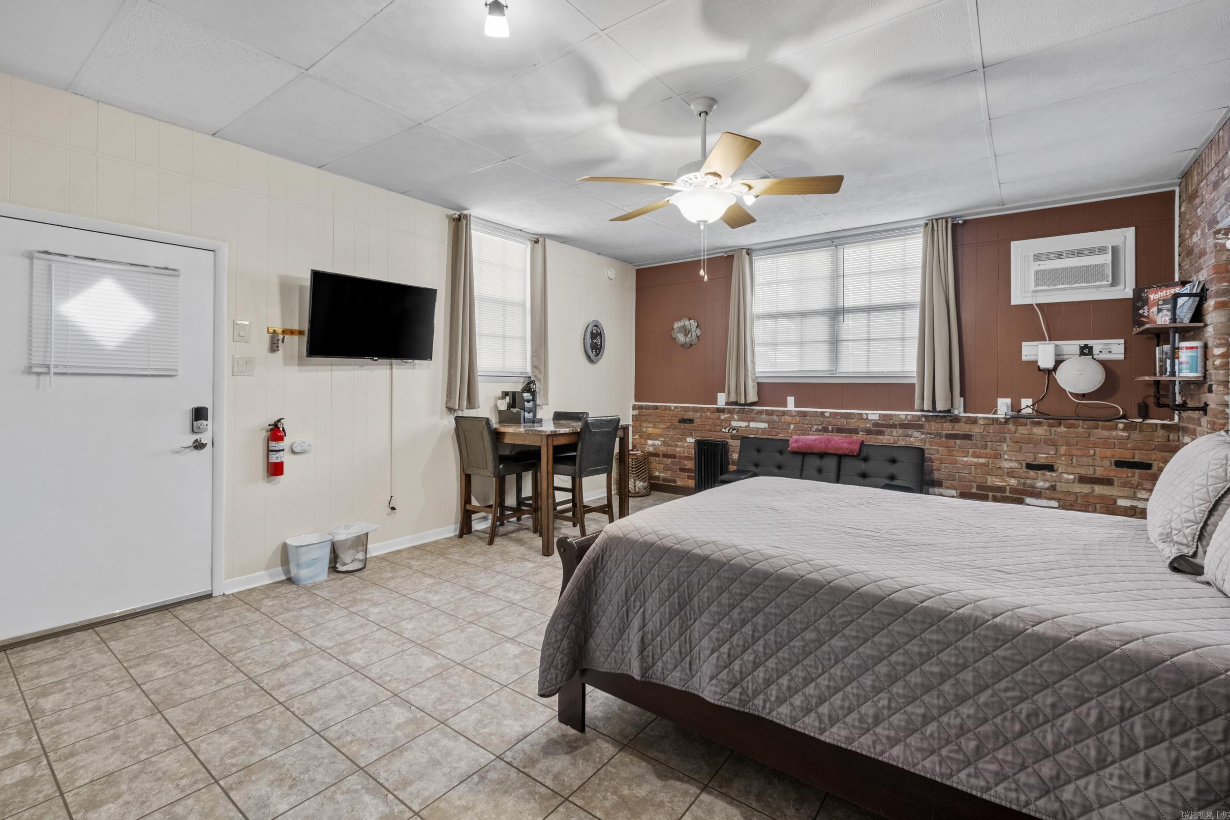 32 Desoto Circle