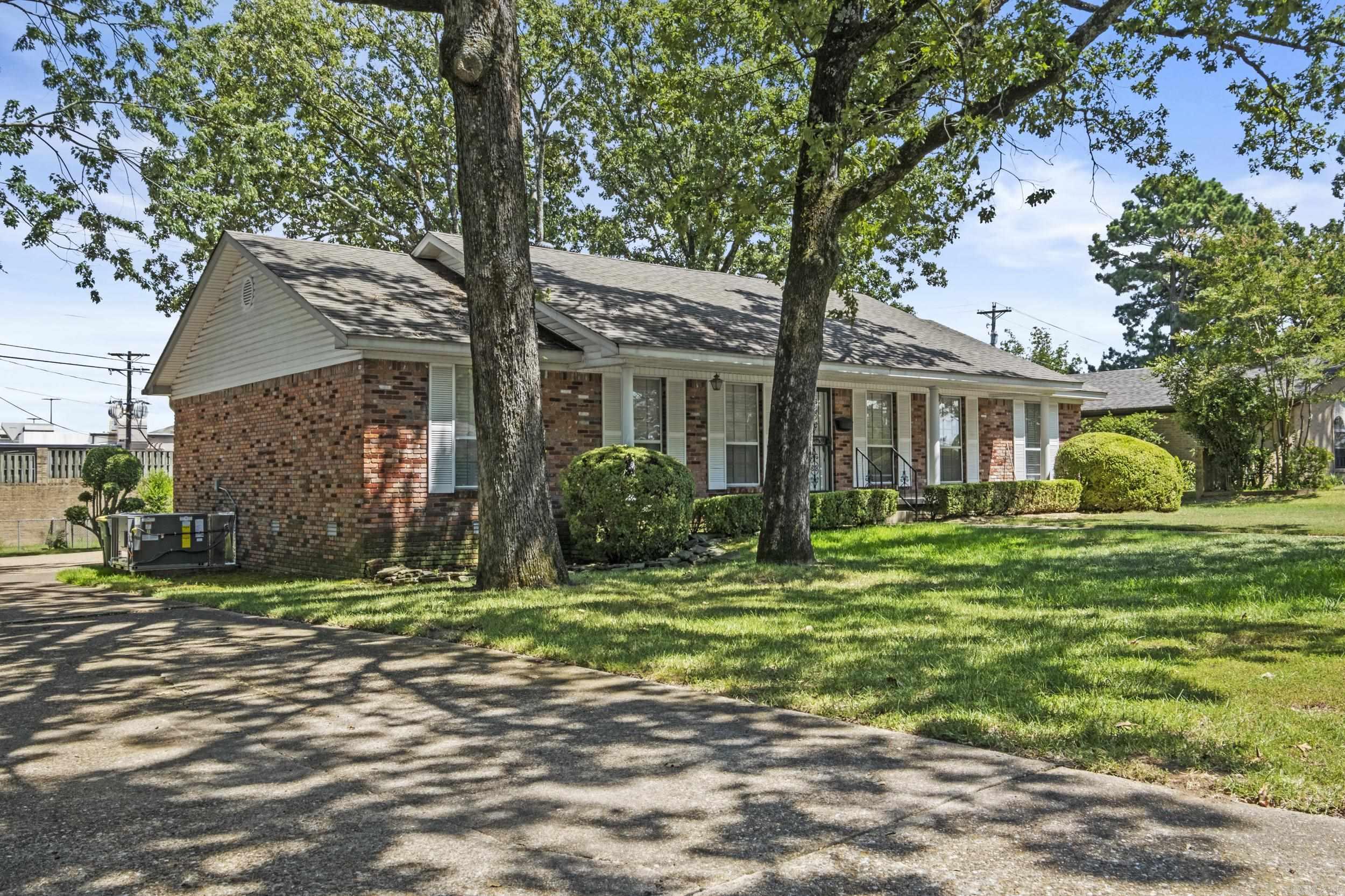 32 Desoto Circle