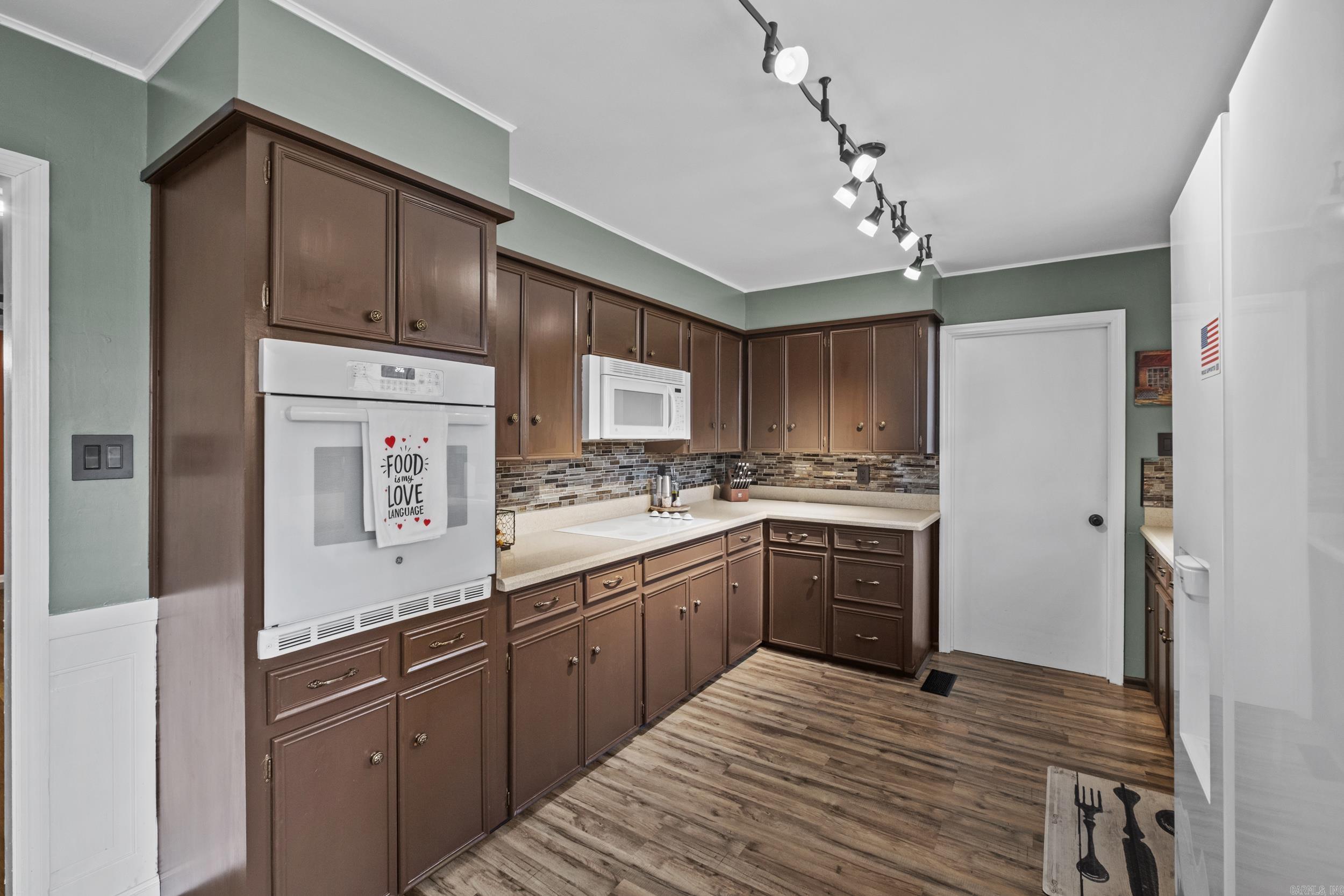 32 Desoto Circle