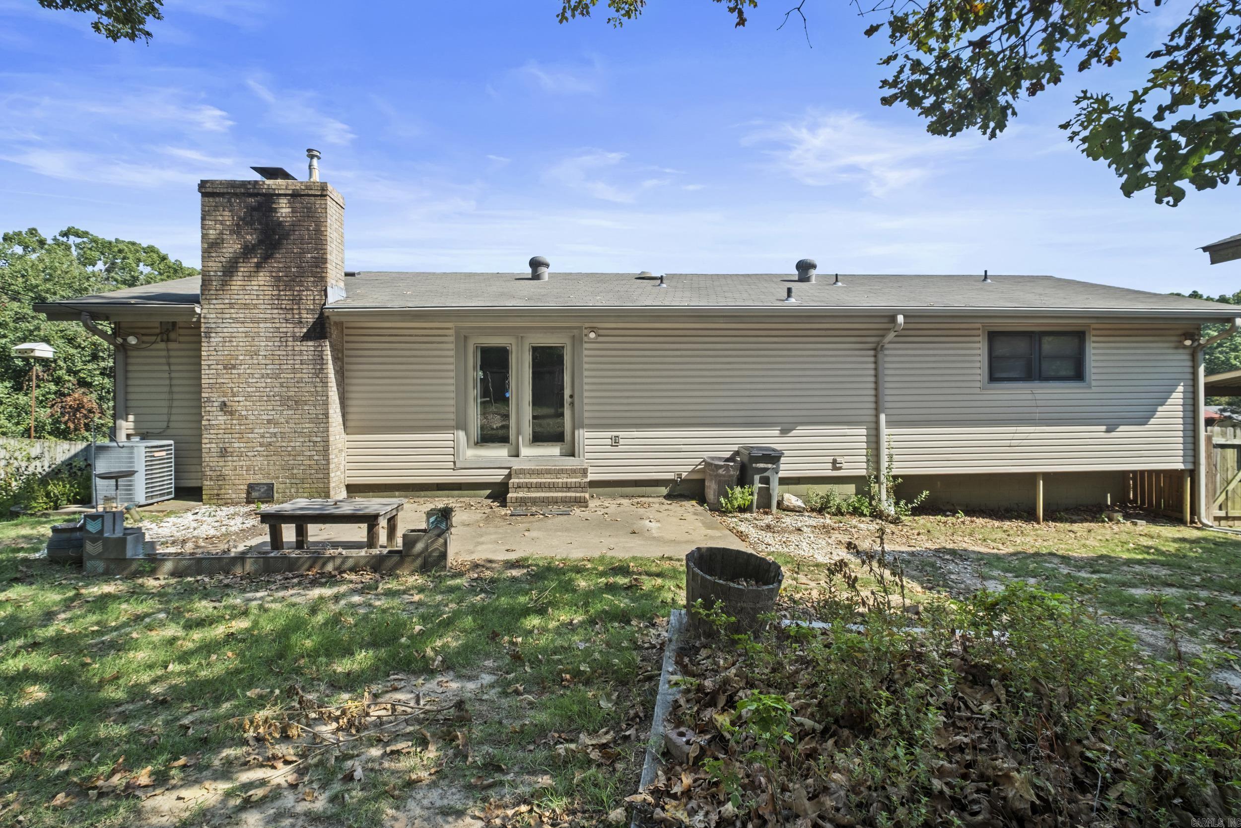 5605 N Walnut Rd. Road