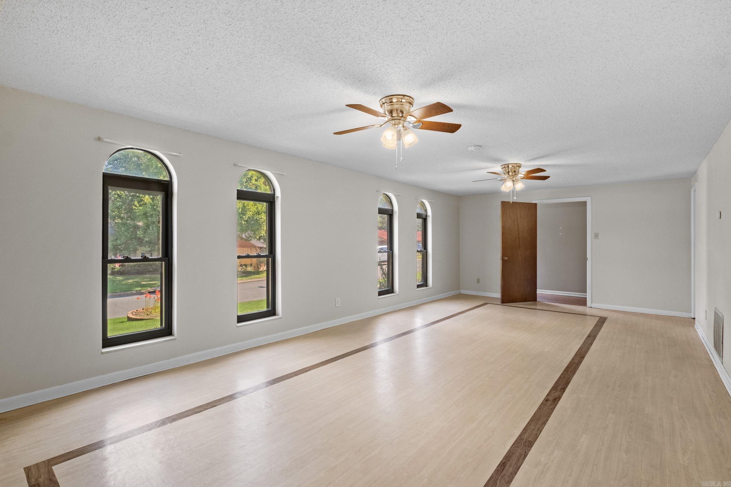 5605 N Walnut Rd. Road