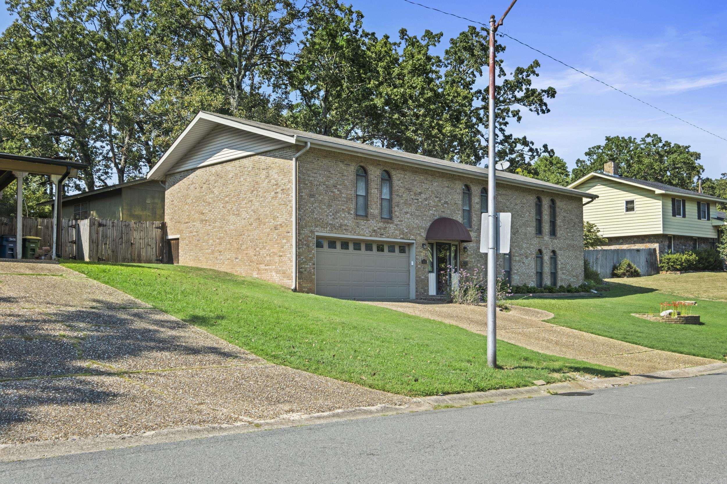 5605 N Walnut Rd. Road