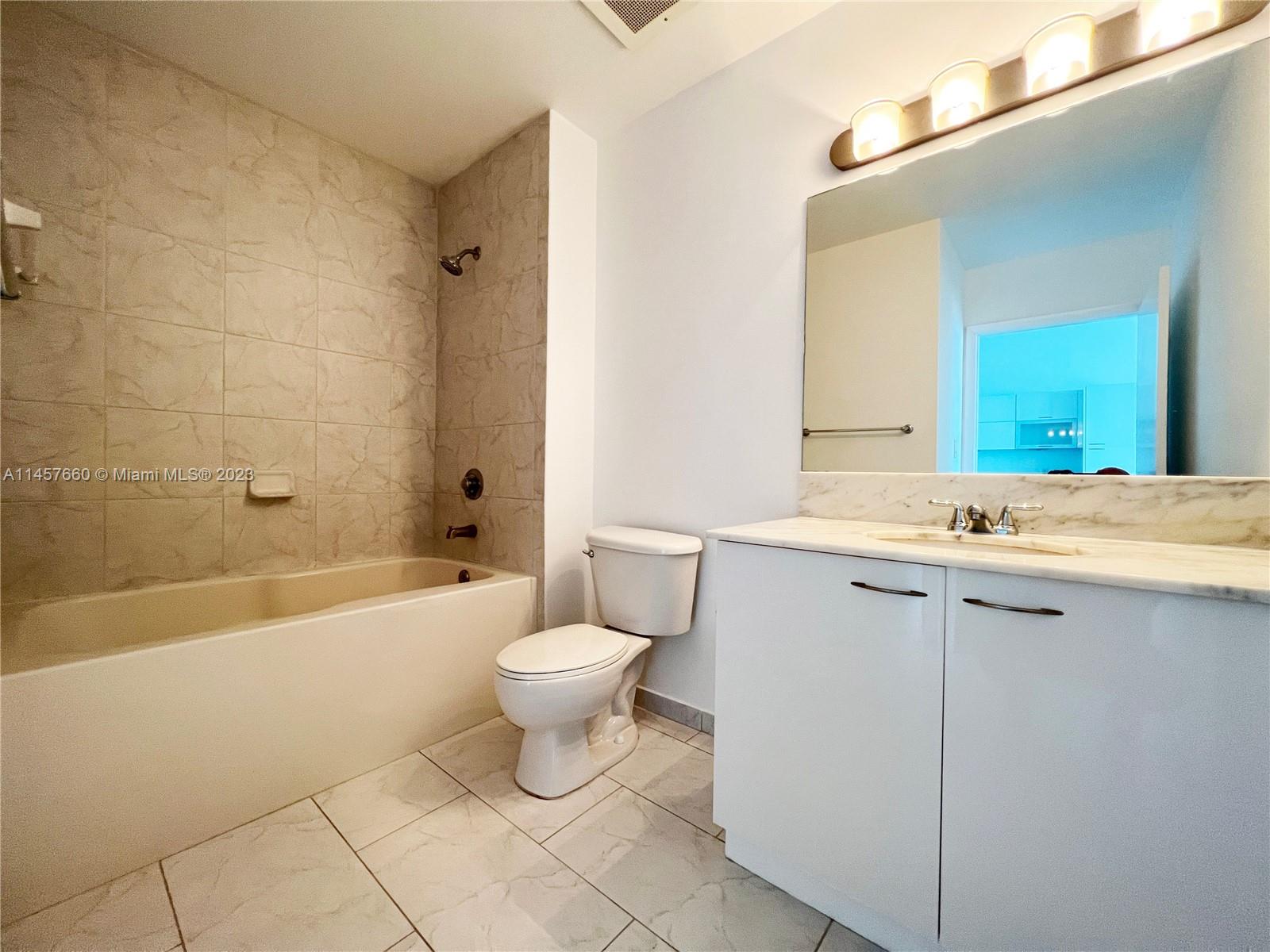 133 NE 2nd Ave # 3115