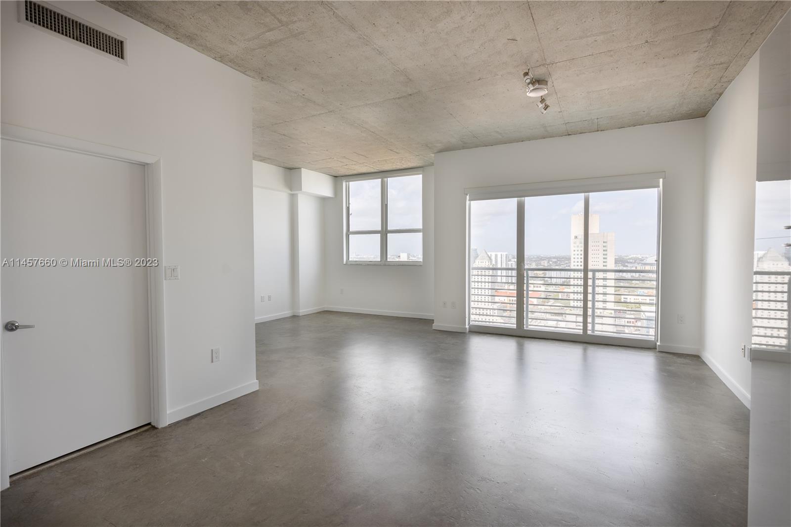 133 NE 2nd Ave # 3115