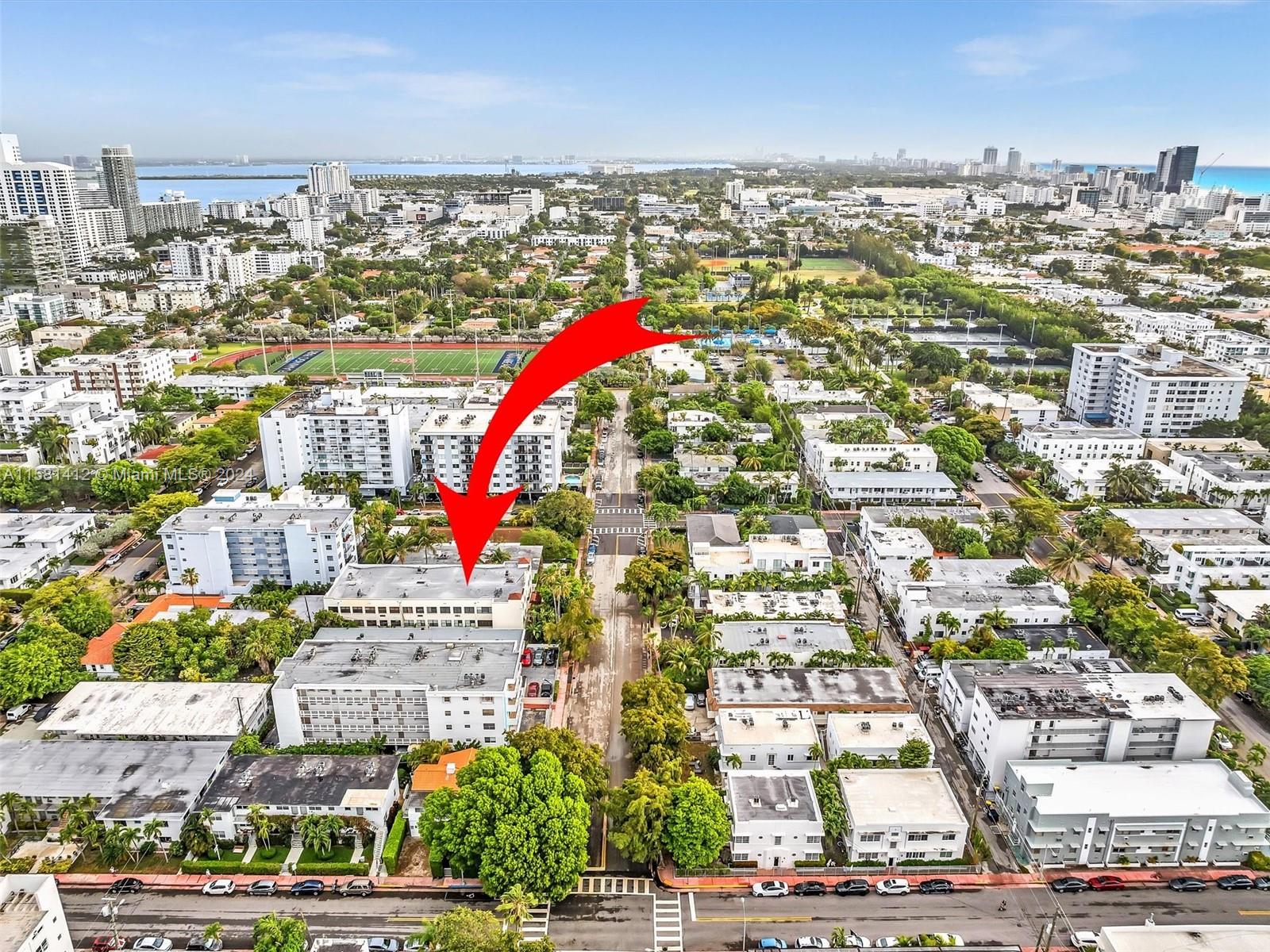 934 Michigan Ave # 305