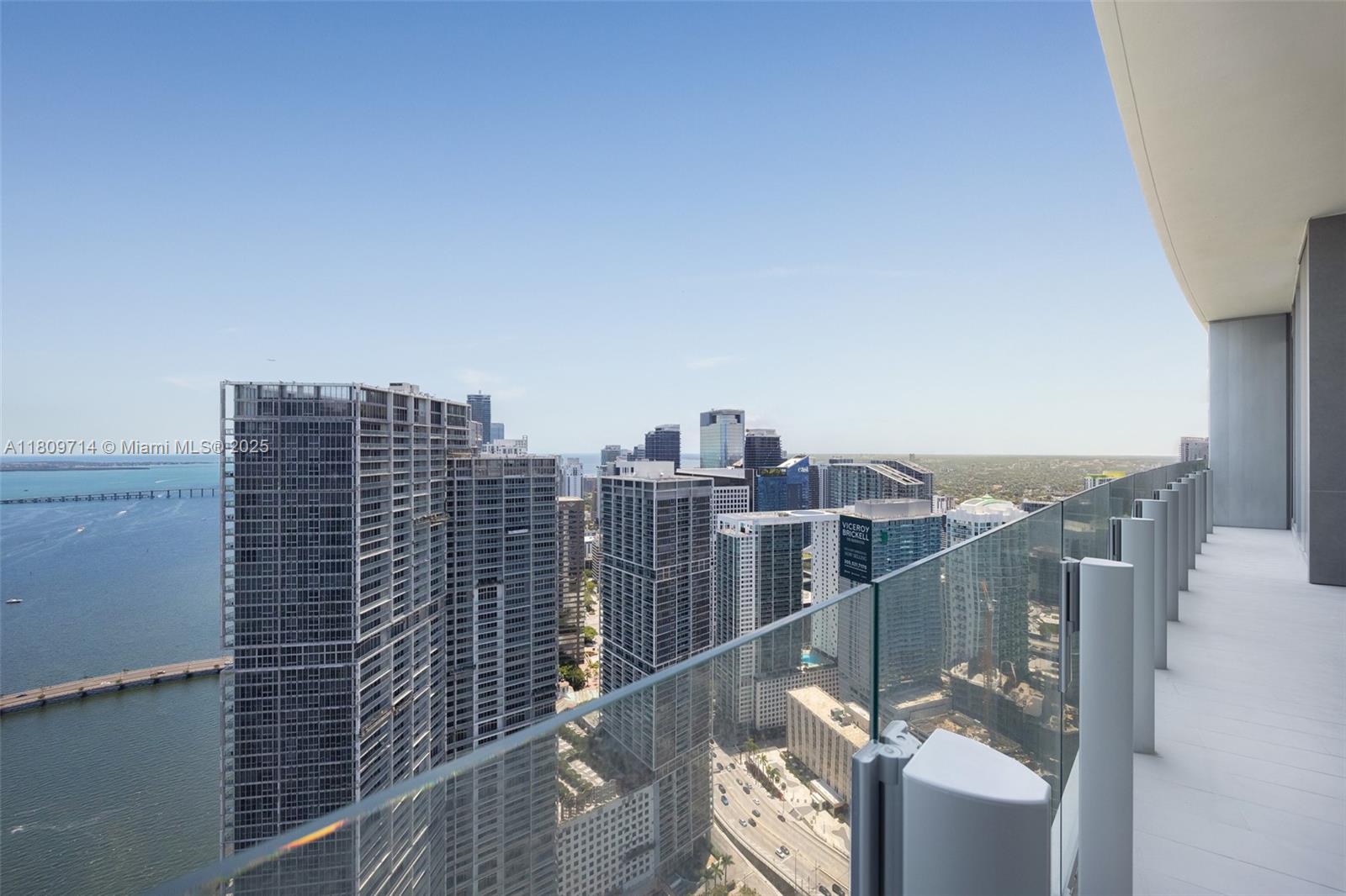 300 Biscayne Boulevard Way # 5205W