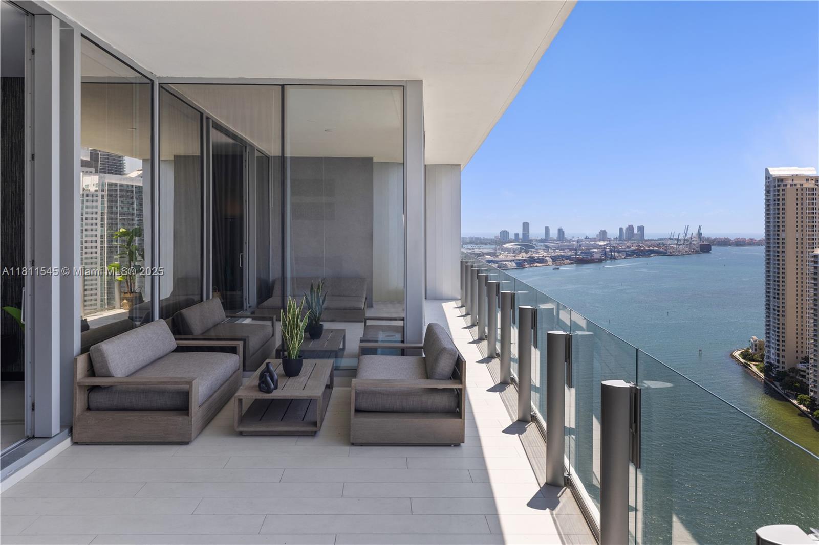 300 Biscayne Blvd Way # 3104