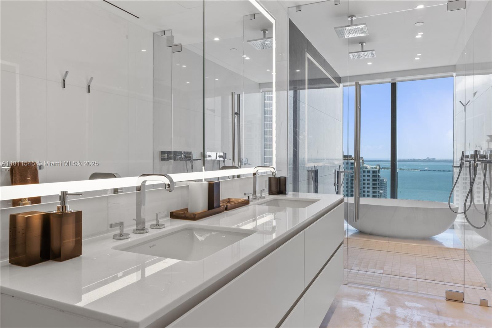300 Biscayne Blvd Way # 3104