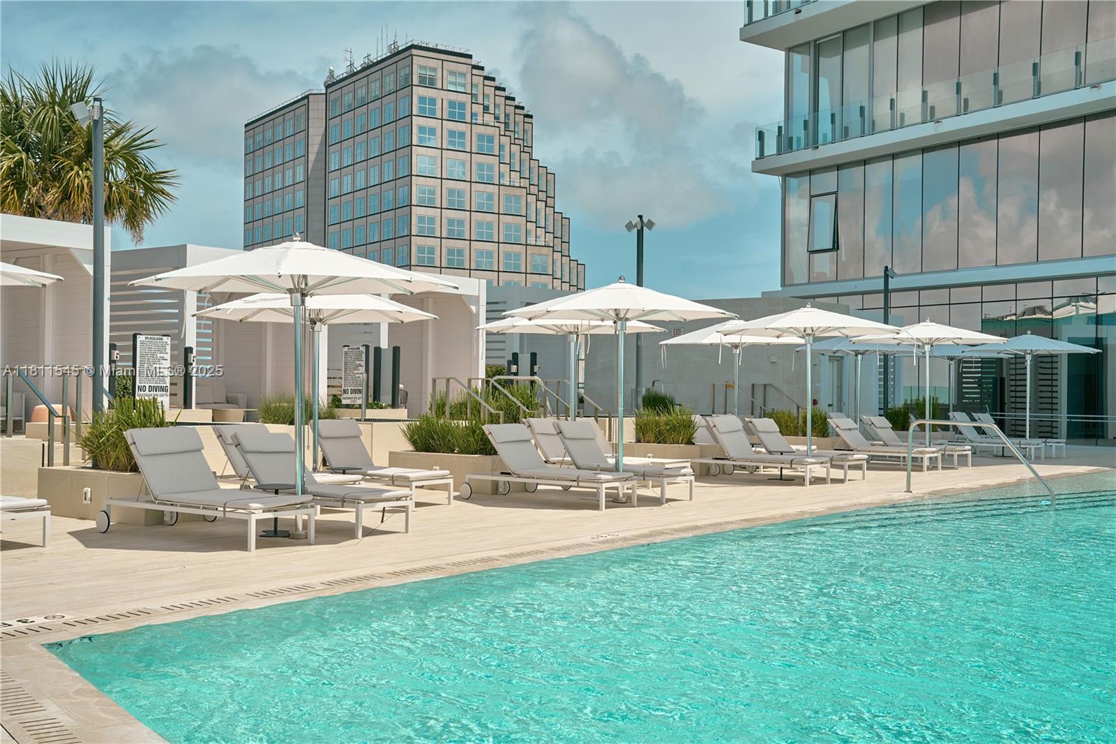 300 Biscayne Blvd Way # 3104