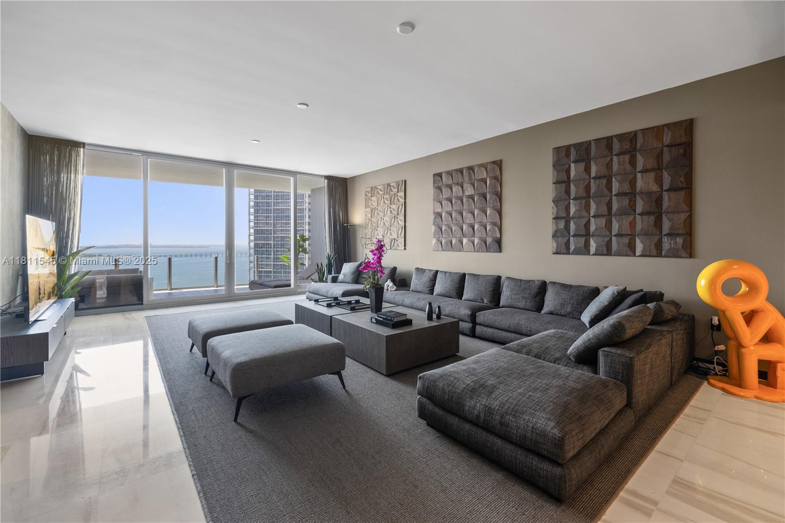 300 Biscayne Blvd Way # 3104