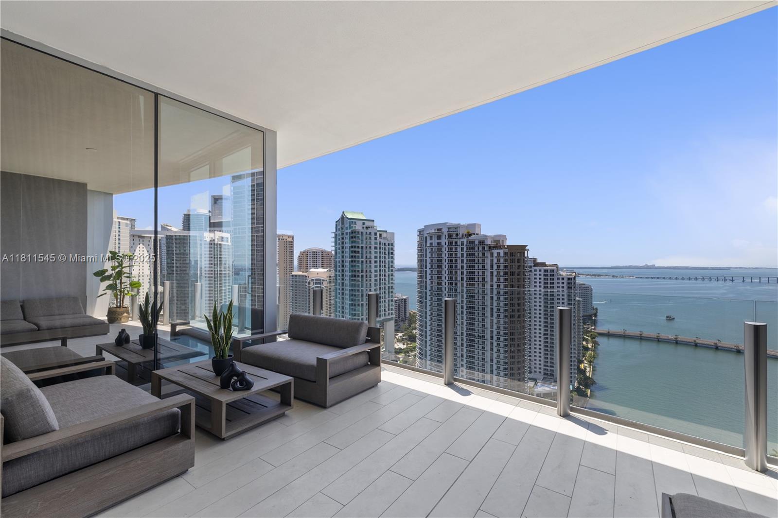 300 Biscayne Blvd Way # 3104