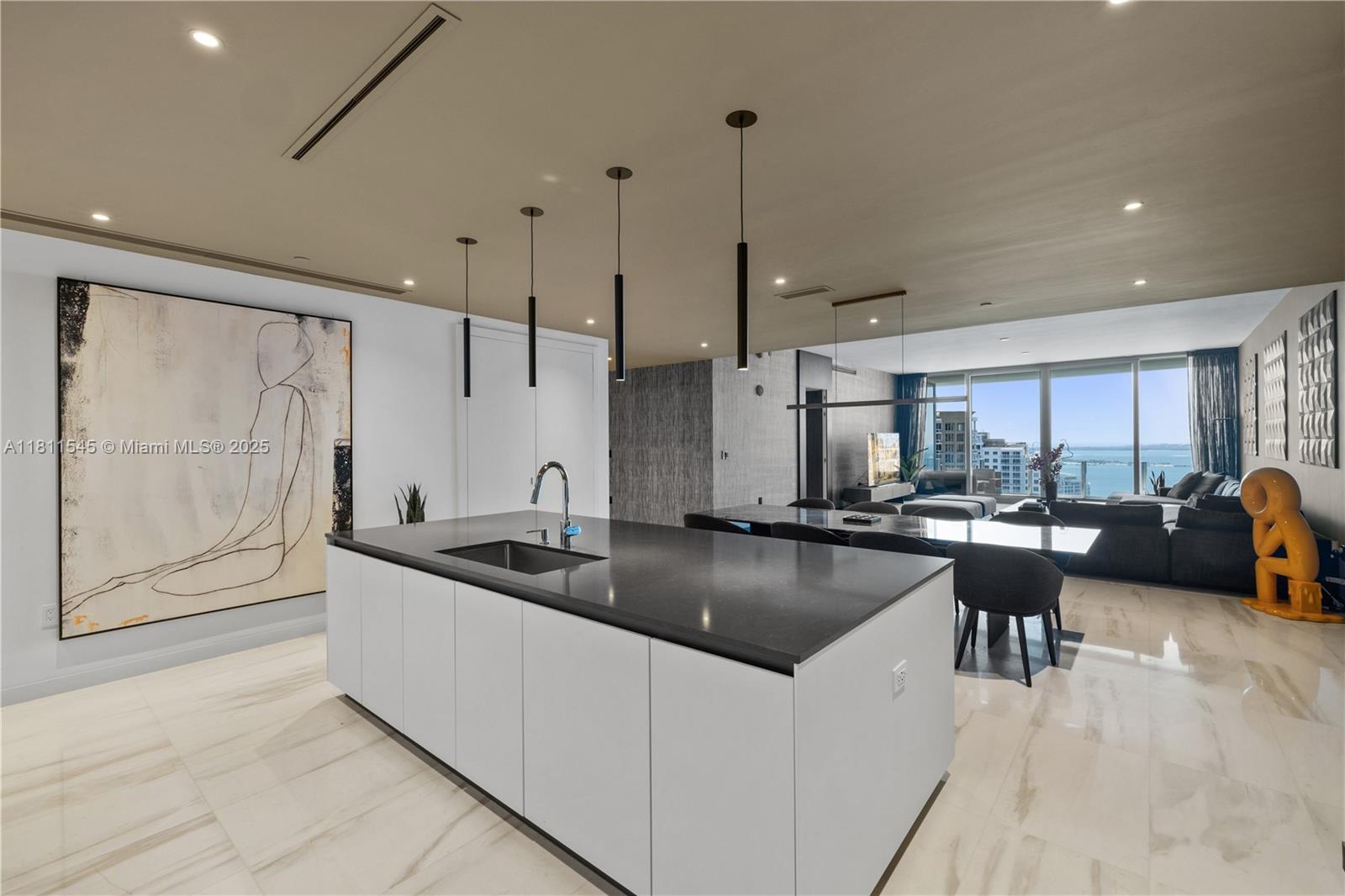 300 Biscayne Blvd Way # 3104