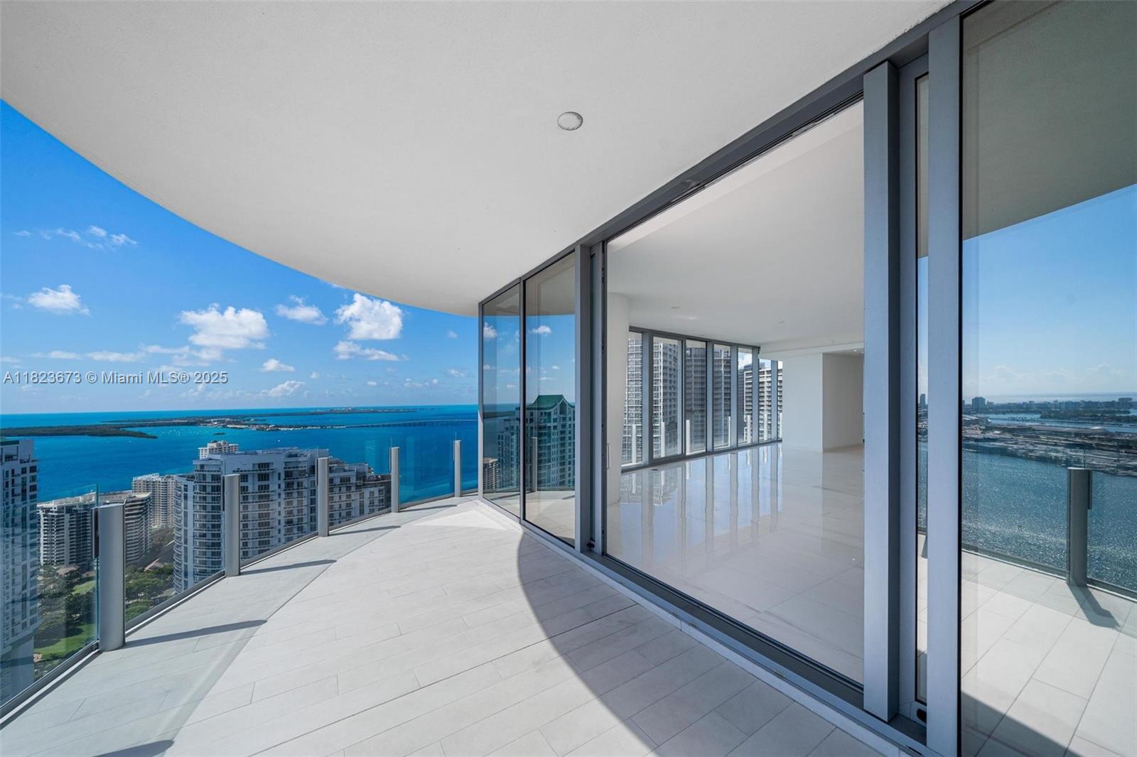 300 Biscayne Blvd Way # 4301