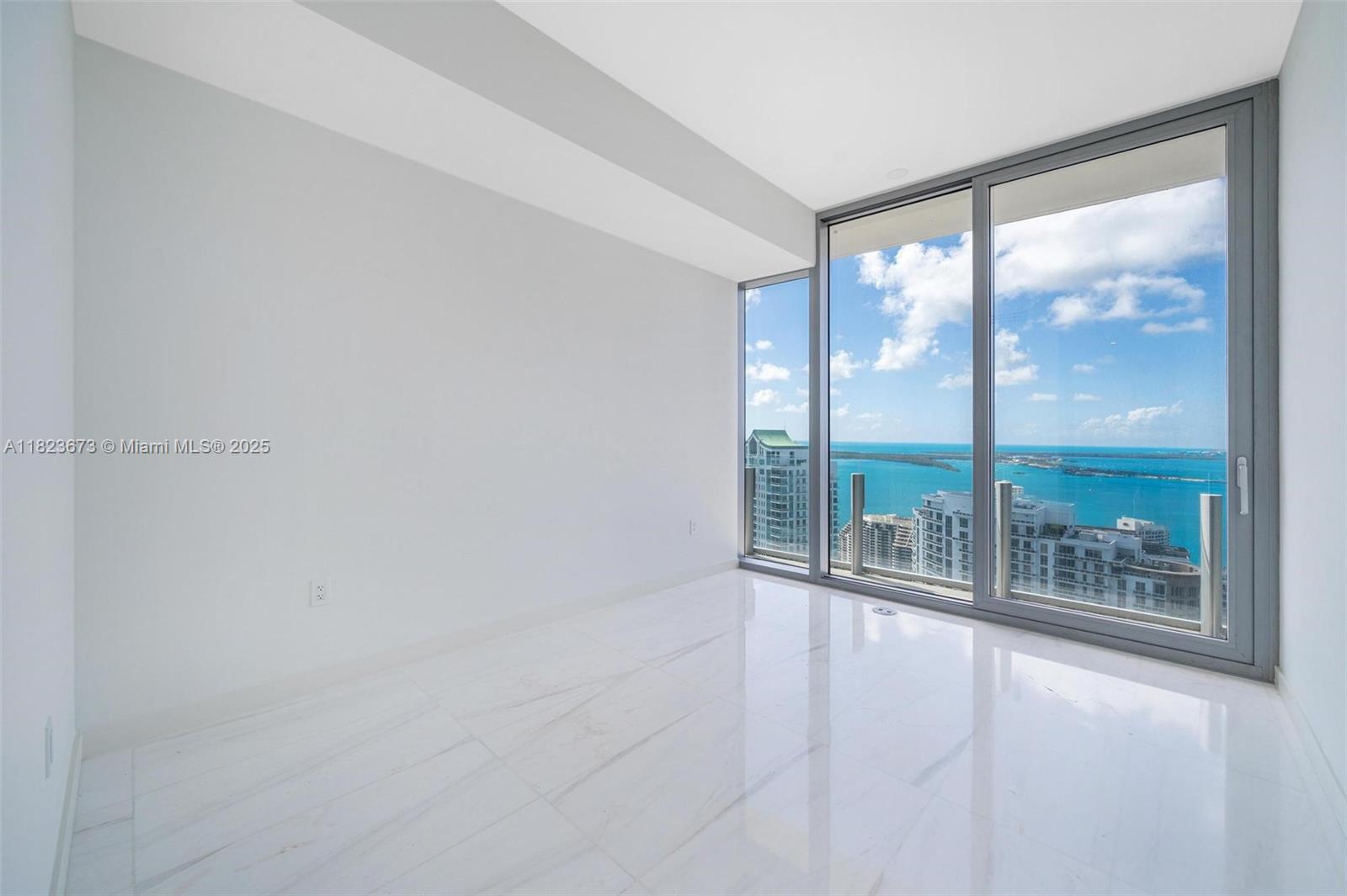 300 Biscayne Blvd Way # 4301