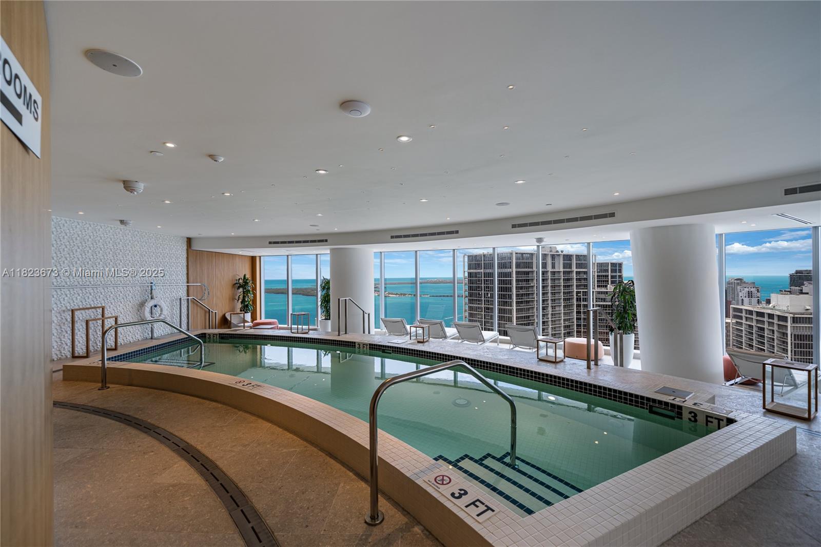 300 Biscayne Blvd Way # 4301