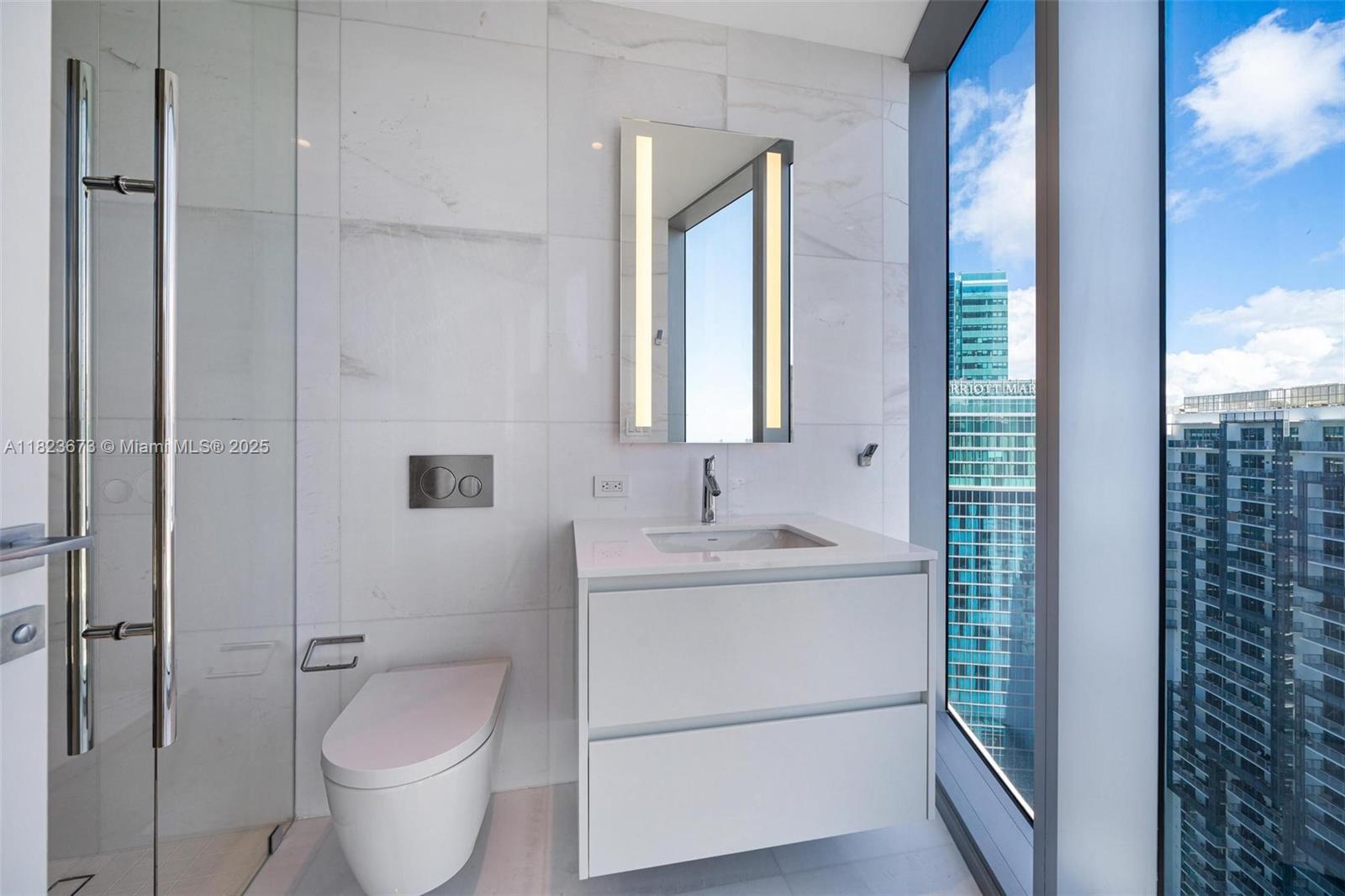 300 Biscayne Blvd Way # 4301