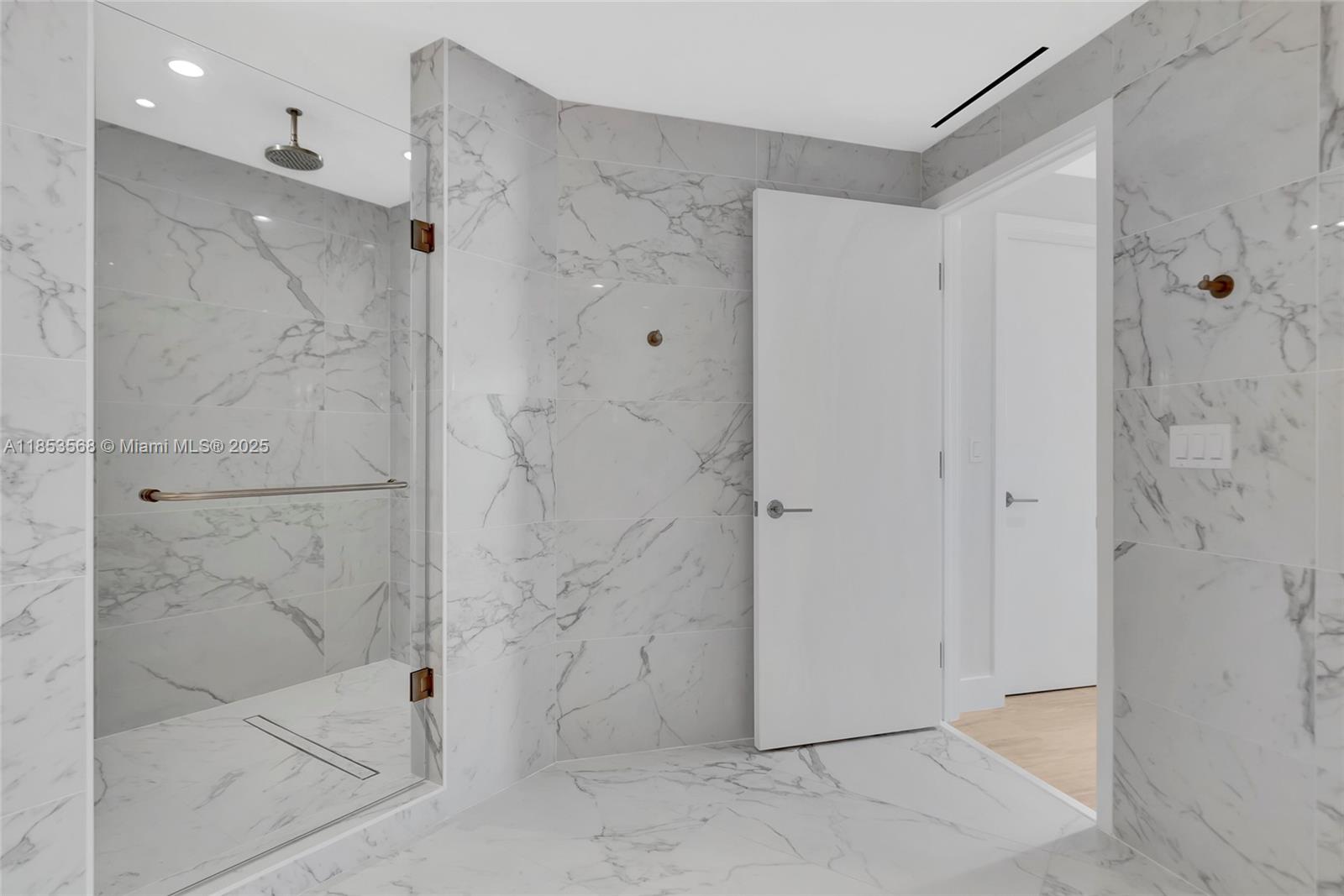 525 N Fort Lauderdale Beach Blvd Unit: 802
