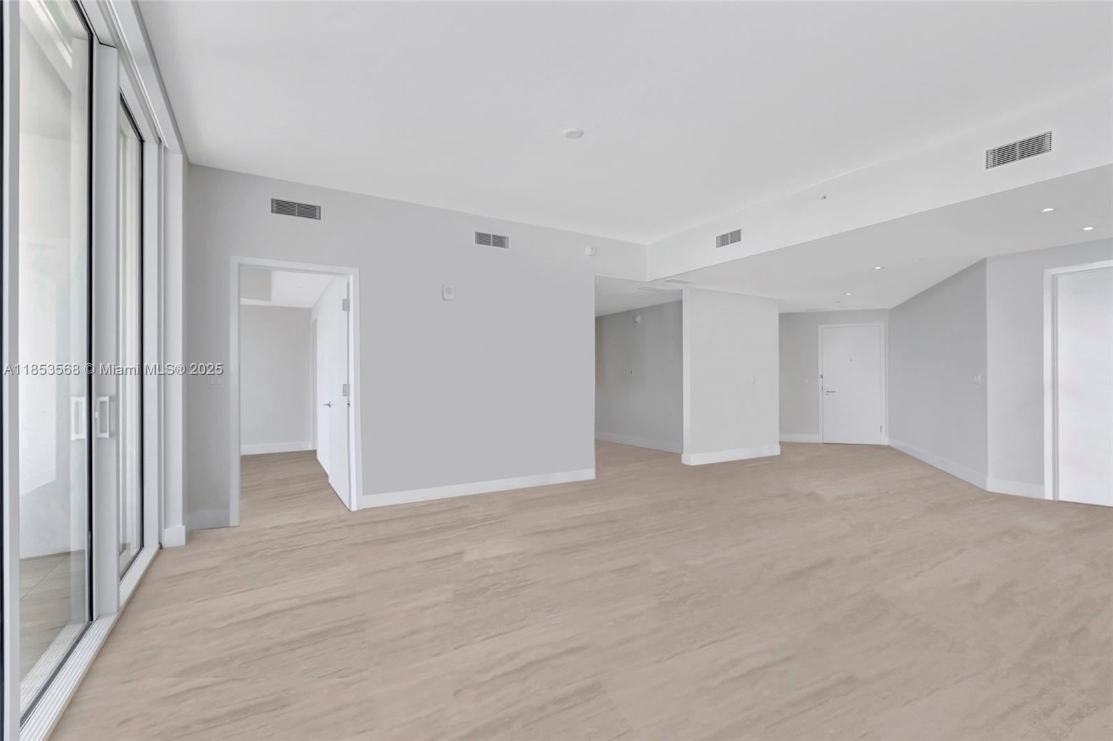 525 N Fort Lauderdale Beach Blvd Unit: 802