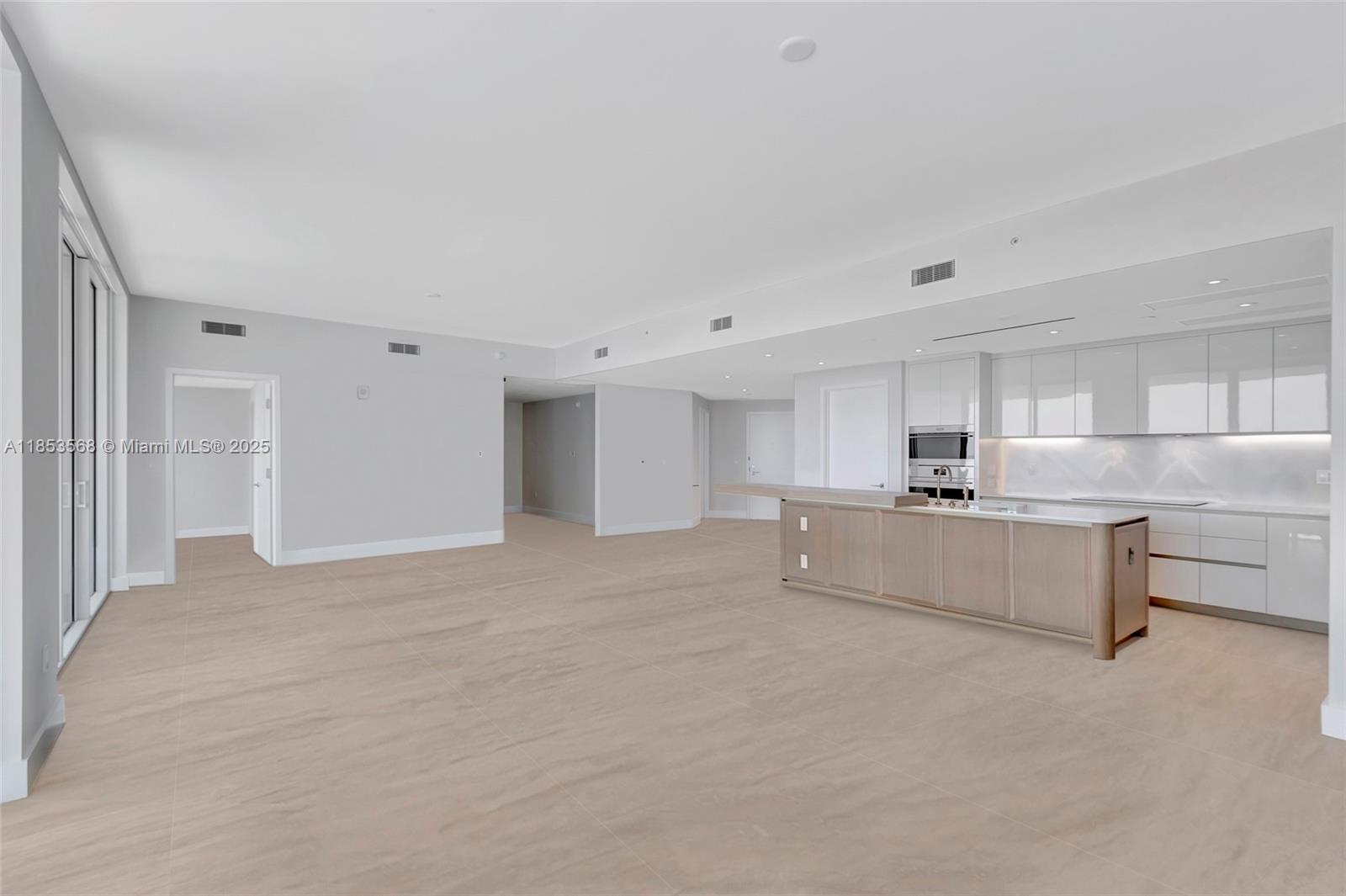525 N Fort Lauderdale Beach Blvd Unit: 802