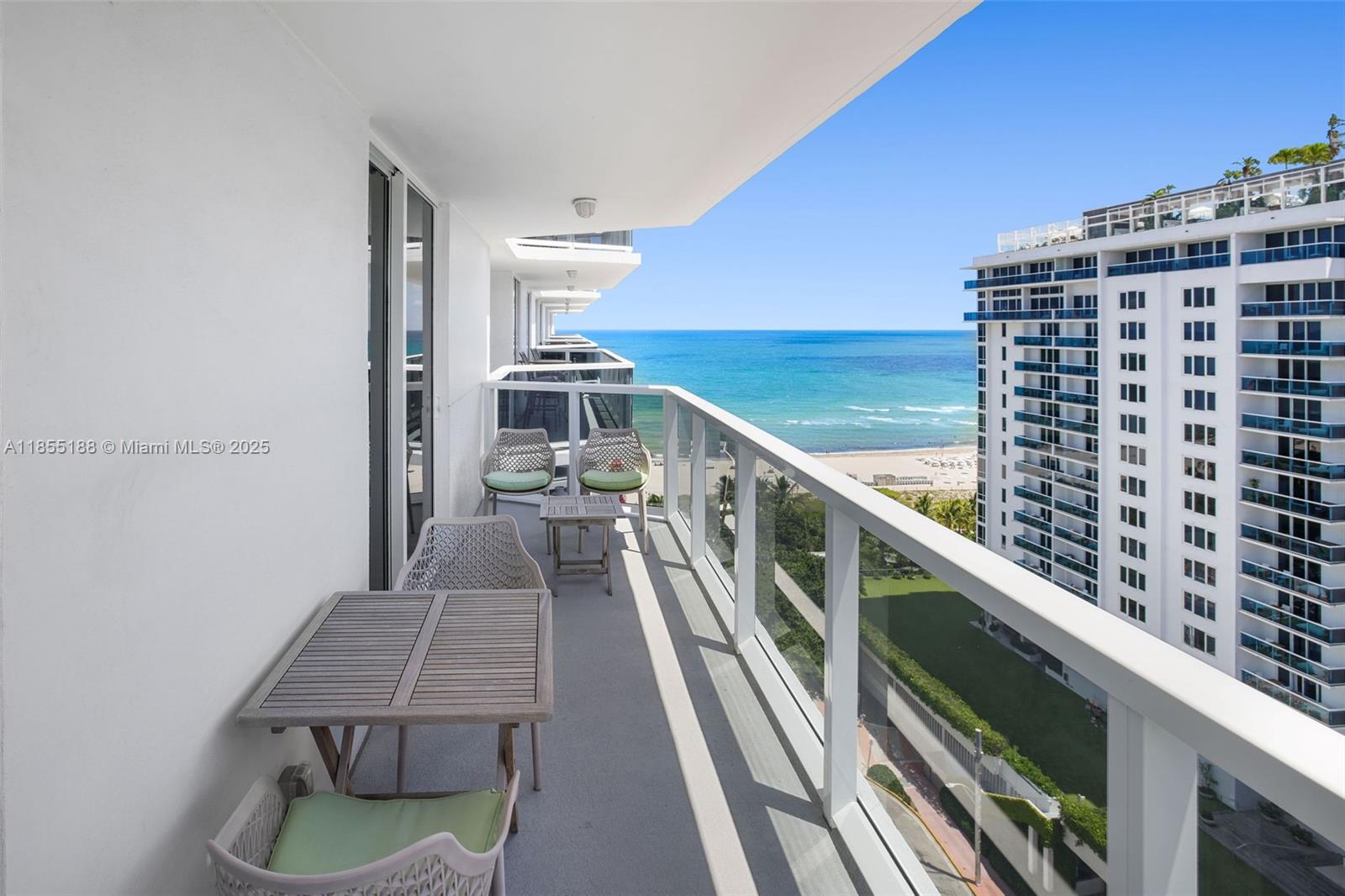 2401 Collins Ave # 1807