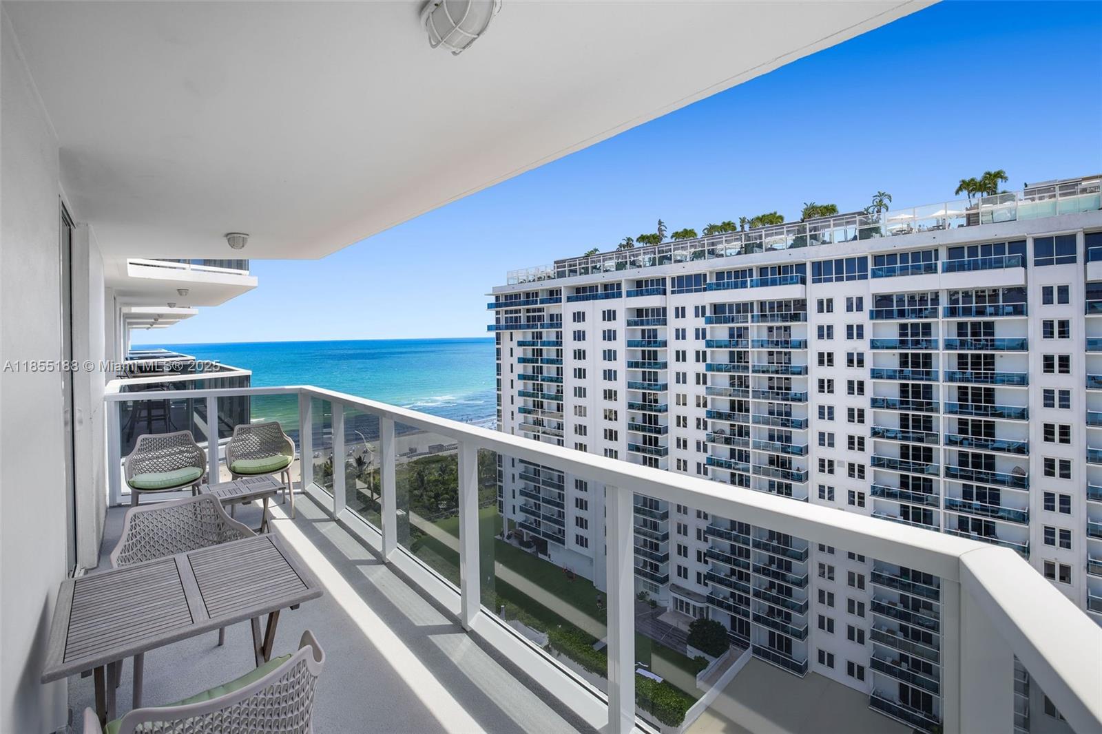 2401 Collins Ave # 1807