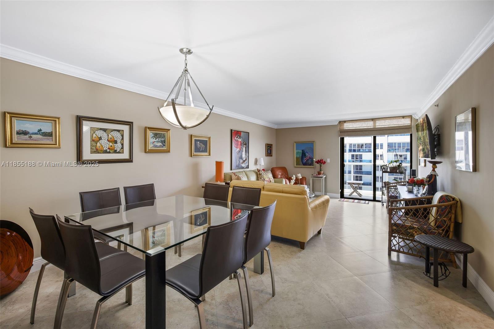 2401 Collins Ave # 1807