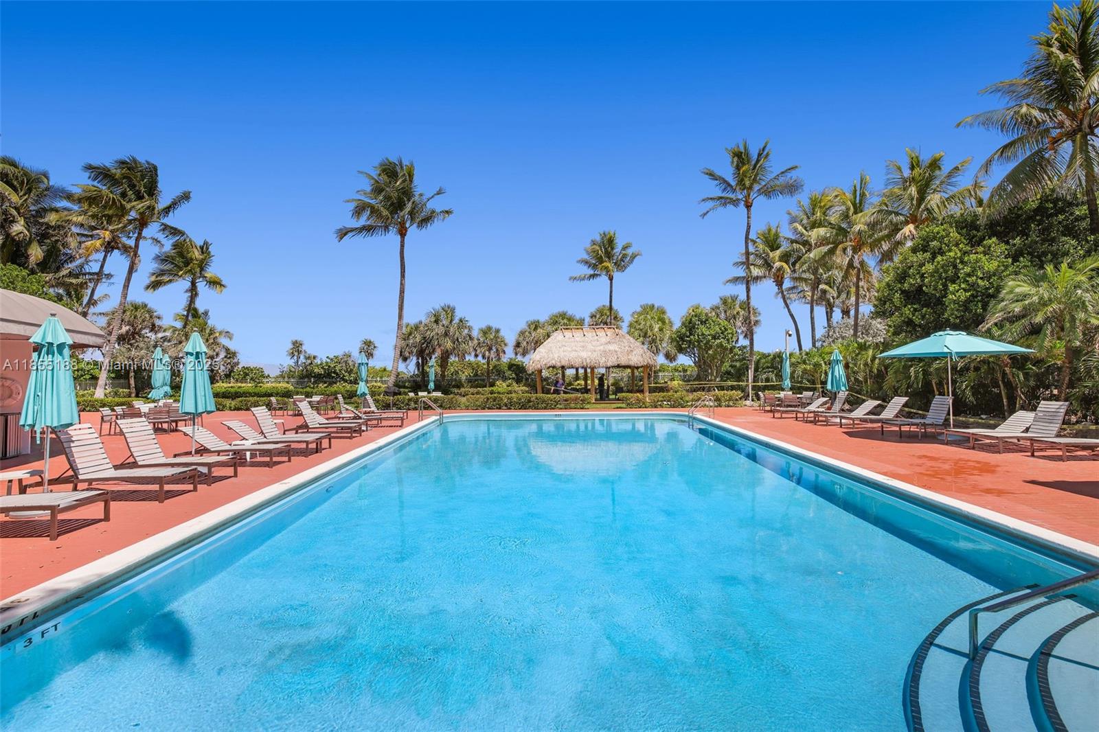2401 Collins Ave # 1807