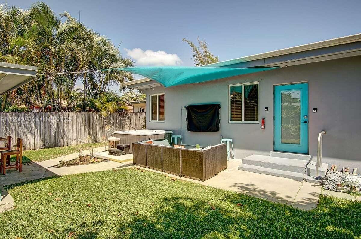 316 NW 29th St