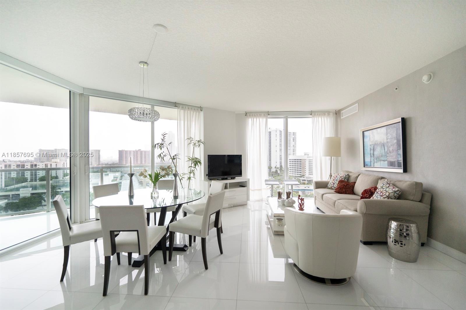 200 Sunny Isles Blvd # 1101 Unit: 2-1101