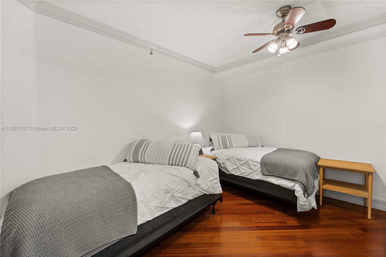 2011 N Ocean Blvd # 401