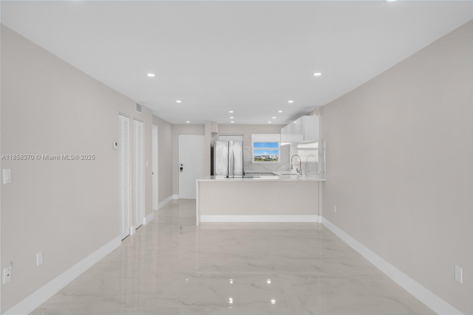 1331 Lincoln Rd # 1302