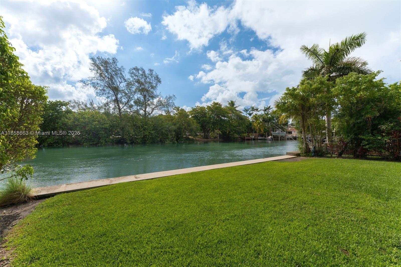 4017 N Meridian Ave # 4017