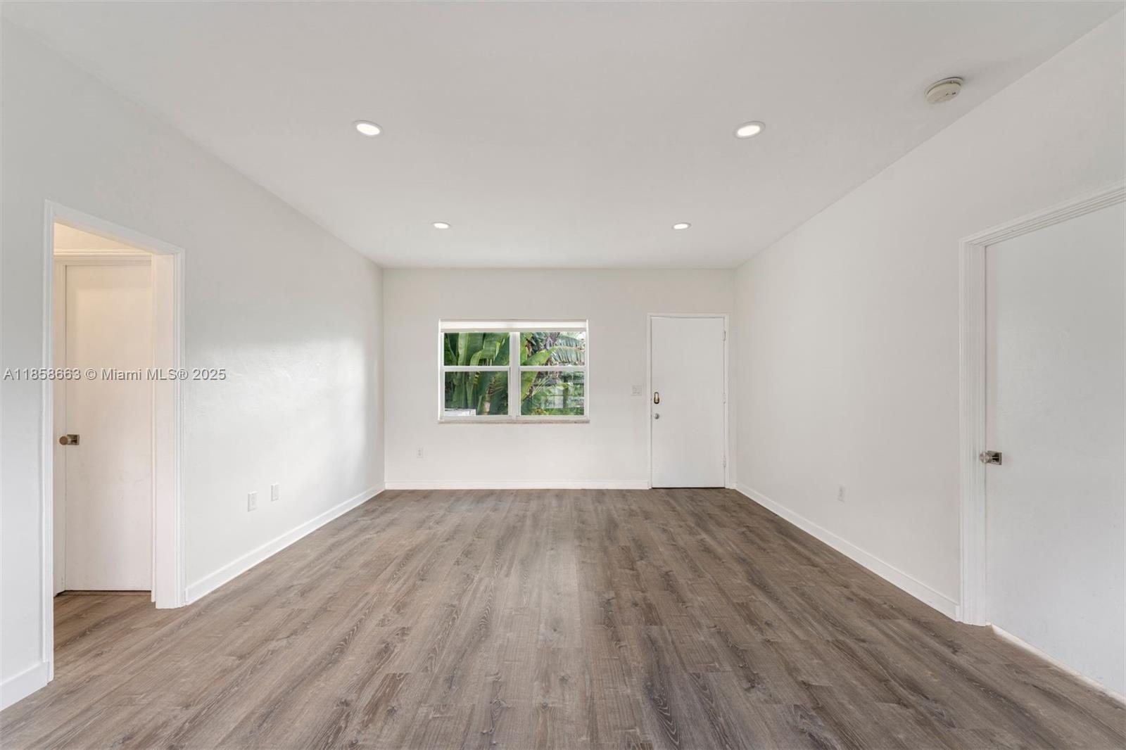 4017 N Meridian Ave # 4017