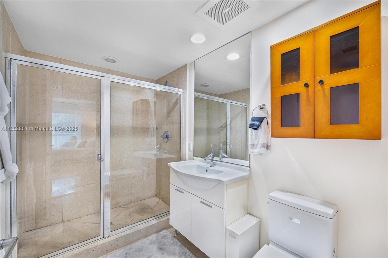 495 Brickell Ave # 411