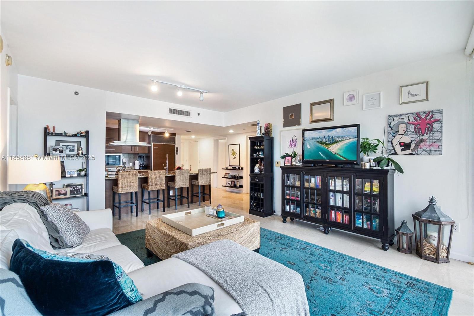 495 Brickell Ave # 411
