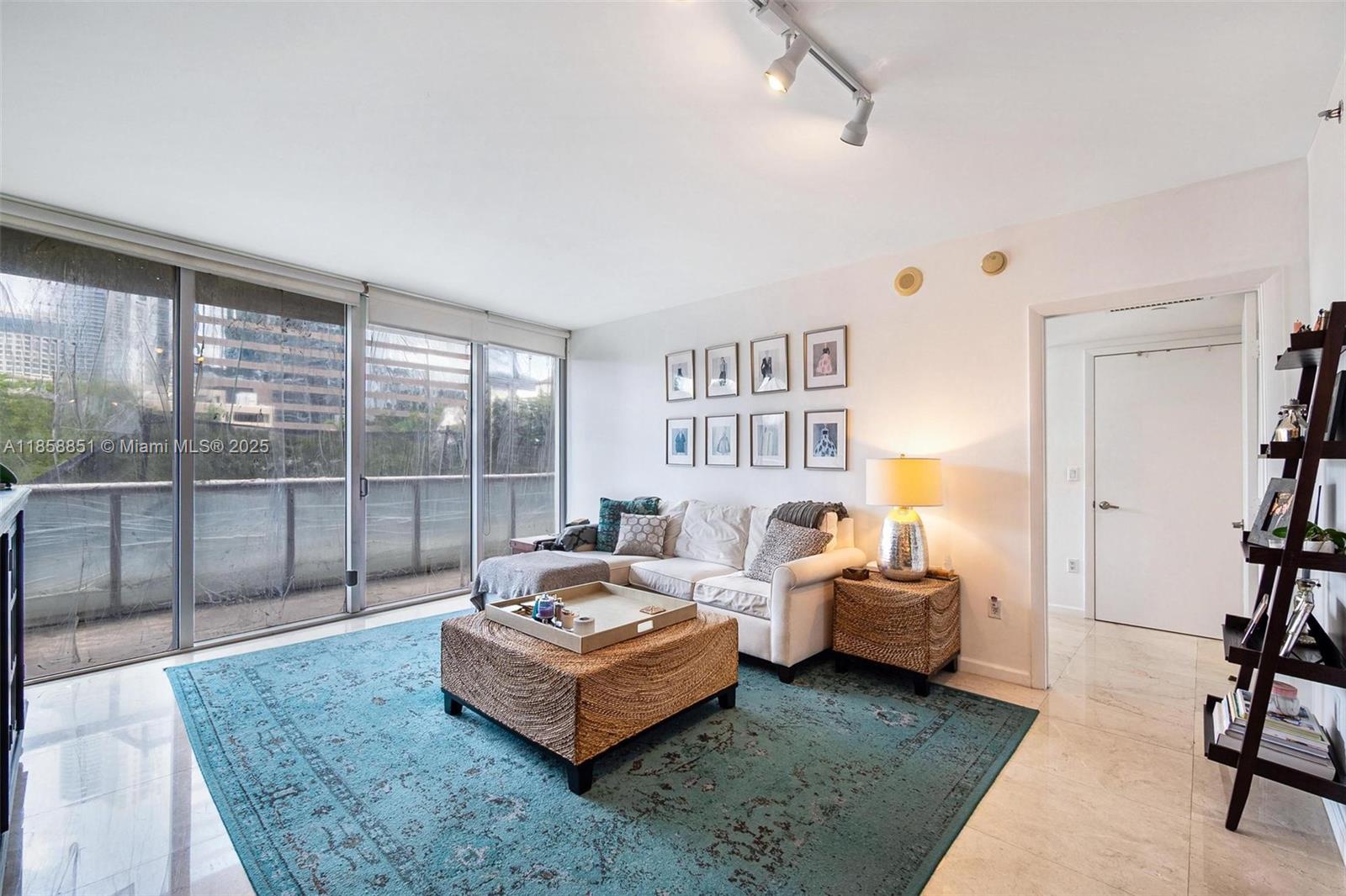 495 Brickell Ave # 411