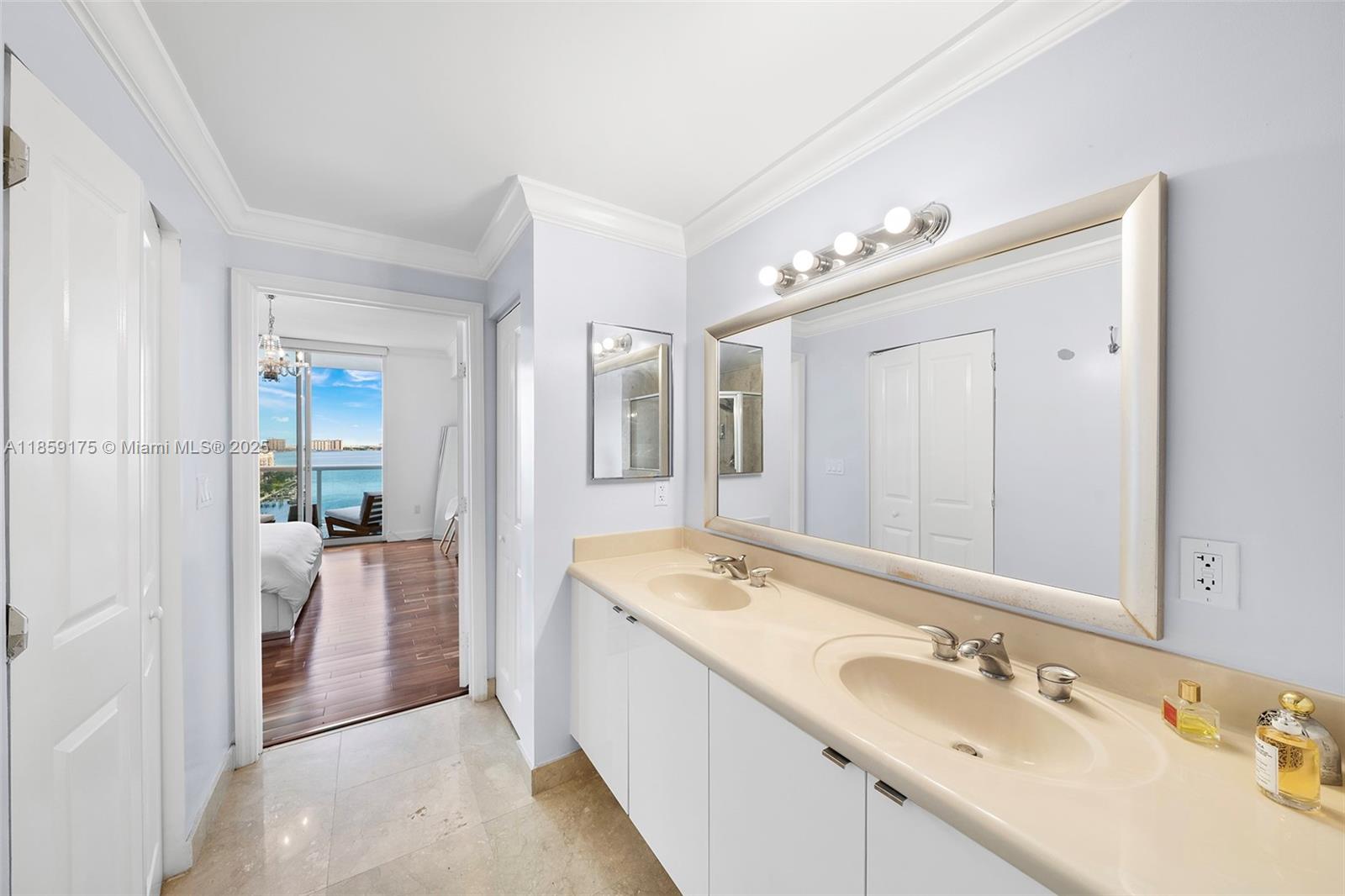 7900 Harbor Island Dr # 1214
