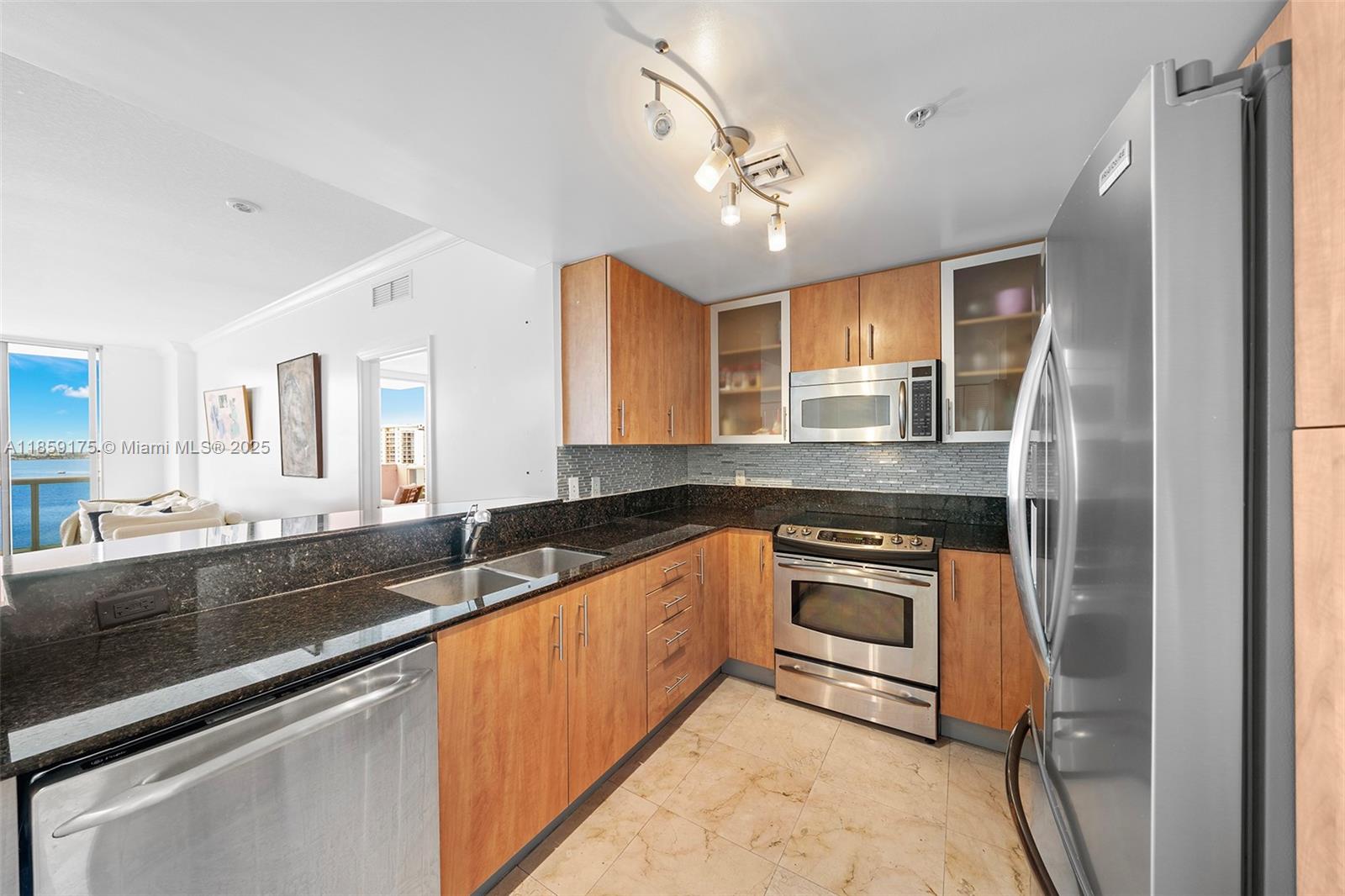 7900 Harbor Island Dr # 1214