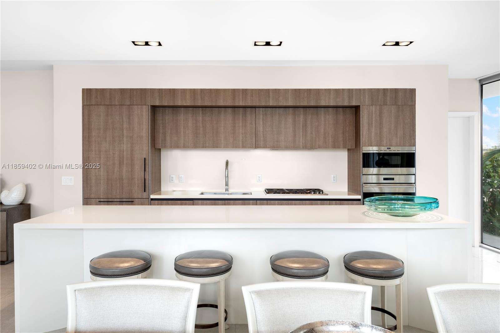 1 Collins Ave # 308