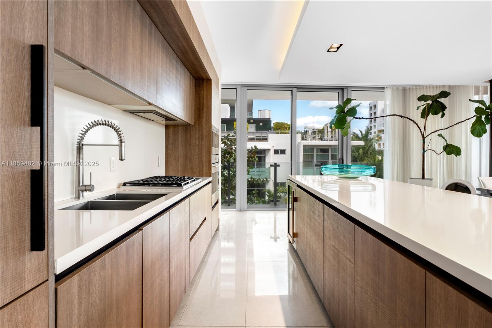 1 Collins Ave # 308