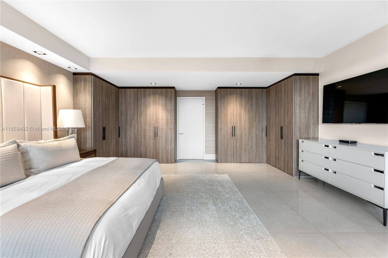 1 Collins Ave # 308