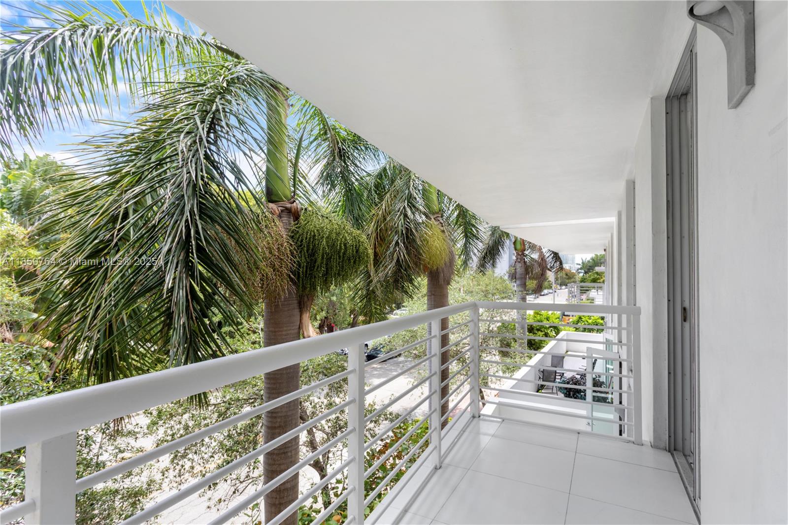 1428 West Ave # 203