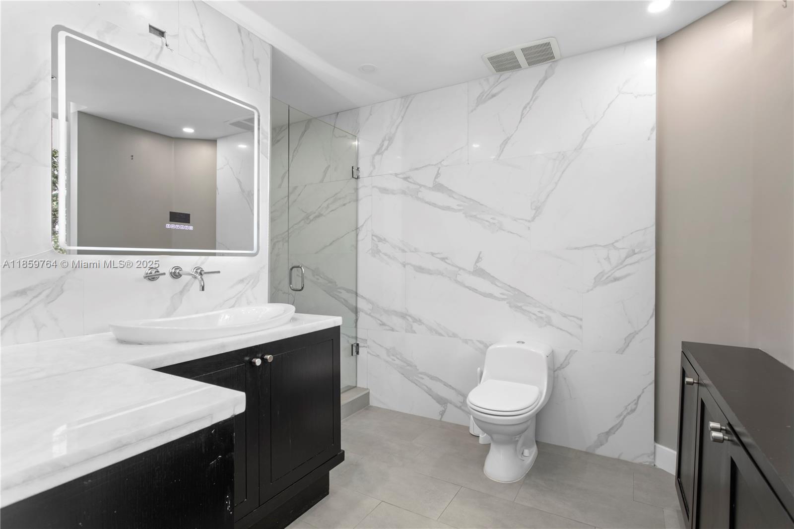 1428 West Ave # 203