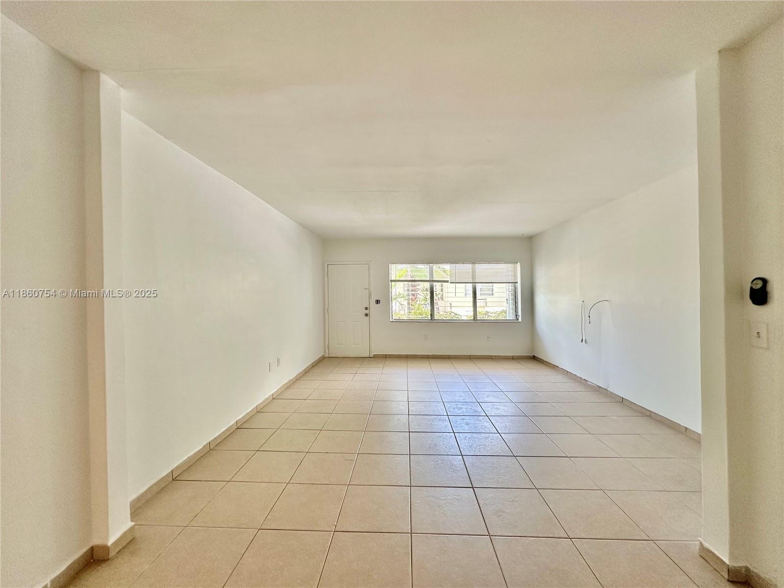 1176 Marseille Dr # 4