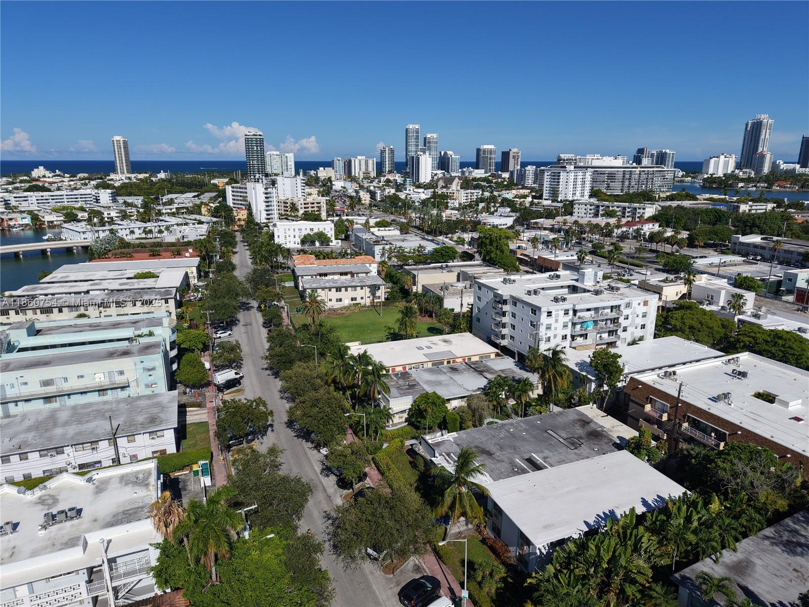 1176 Marseille Dr # 4