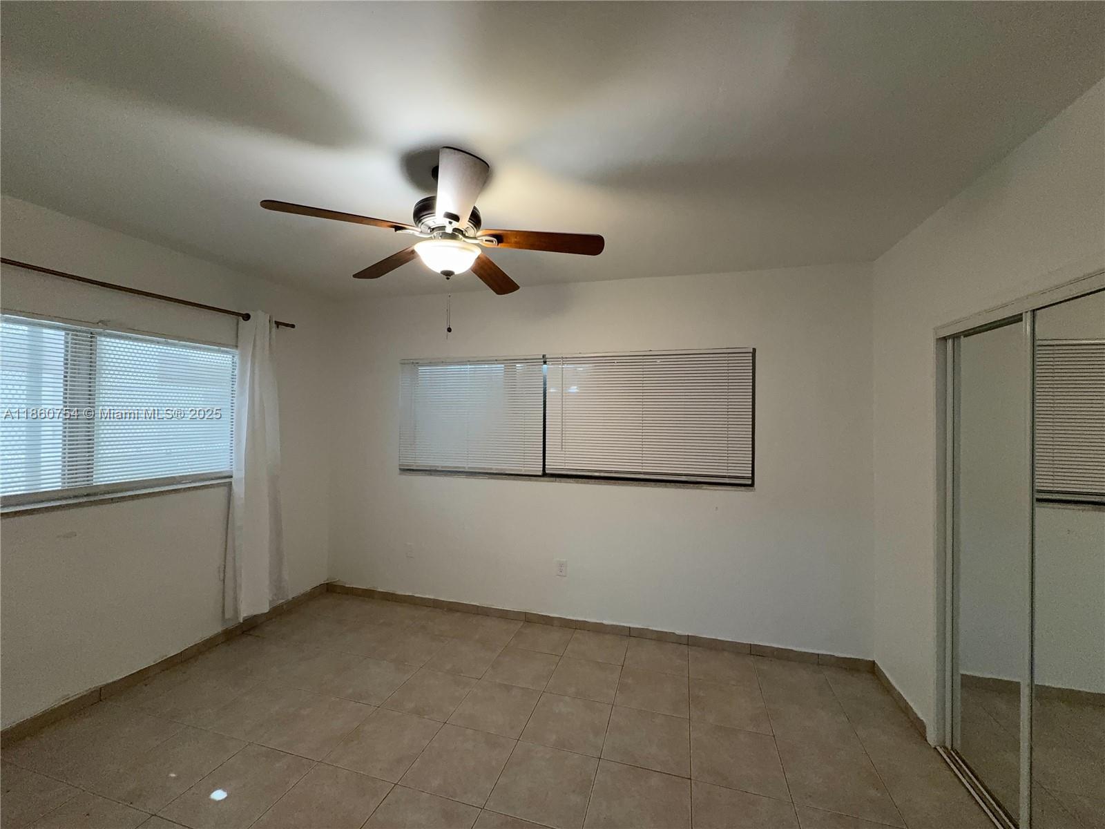 1176 Marseille Dr # 4