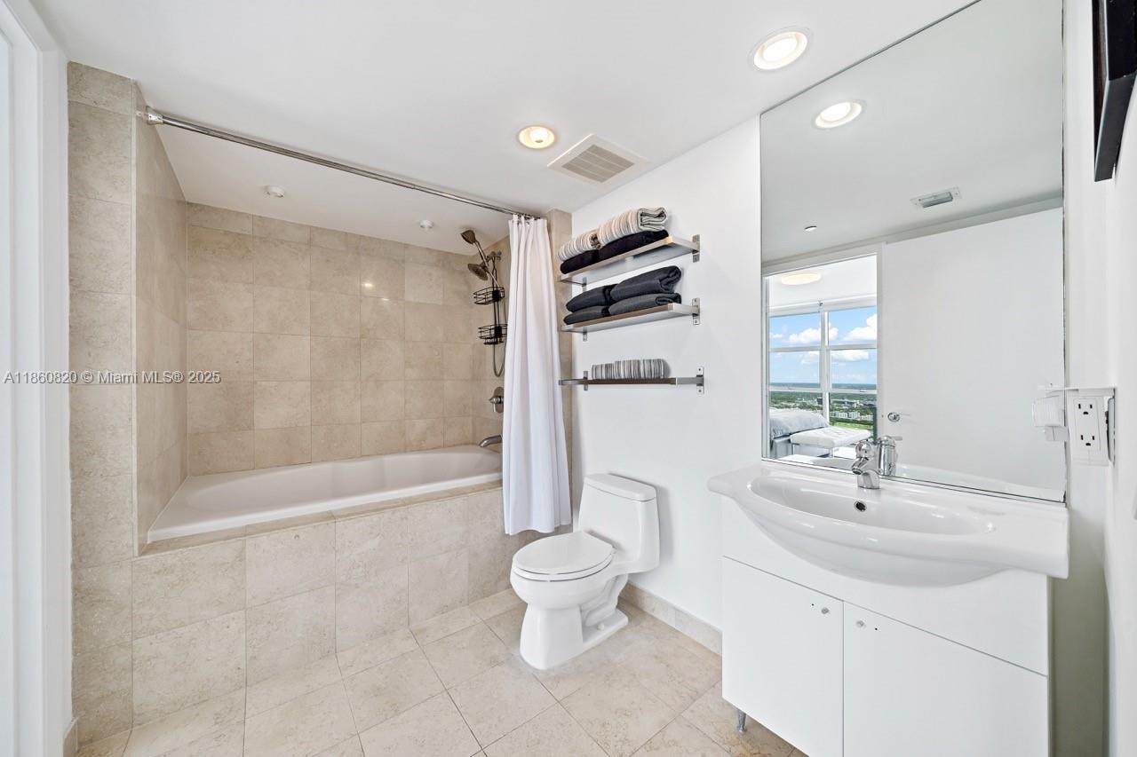 1830 S Ocean Dr # 4907