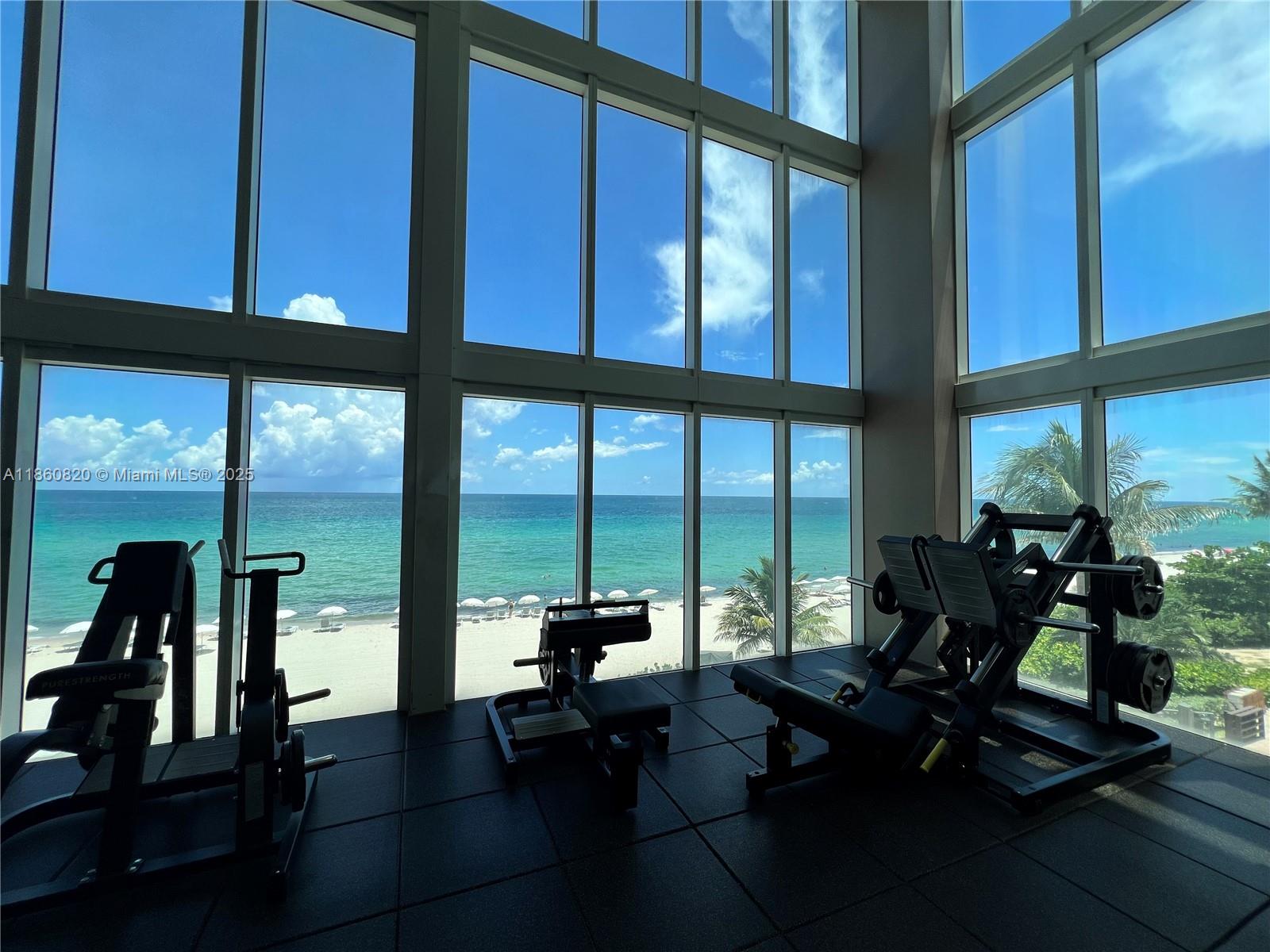 1830 S Ocean Dr # 4907