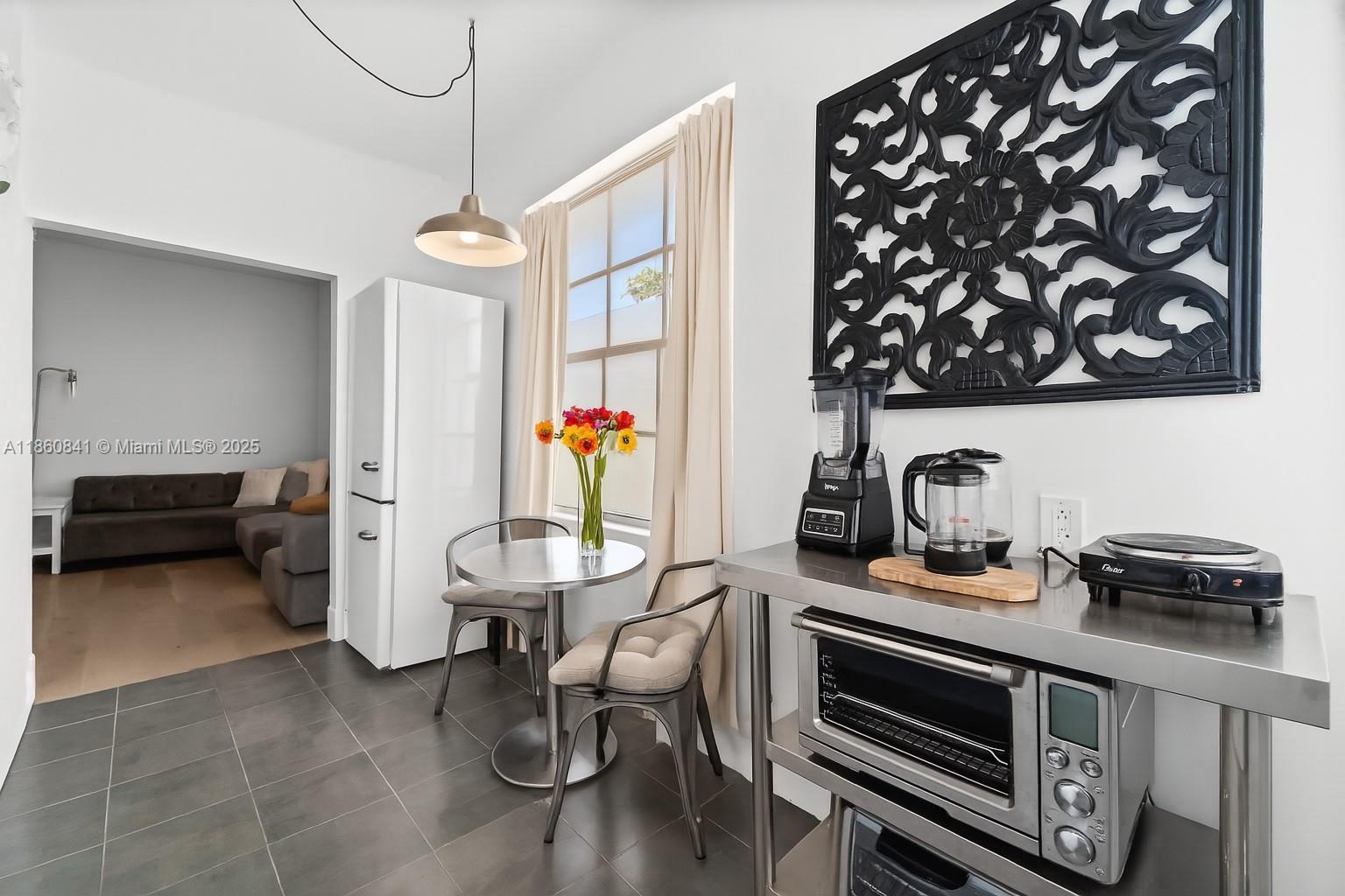 1005 Meridian Ave # 7